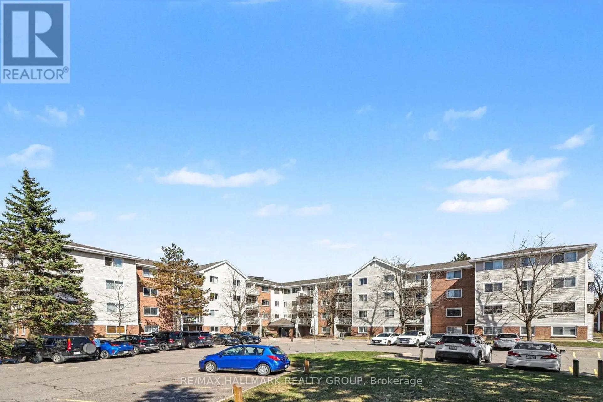 #312 280 BRITTANY DRIVE - Image 1