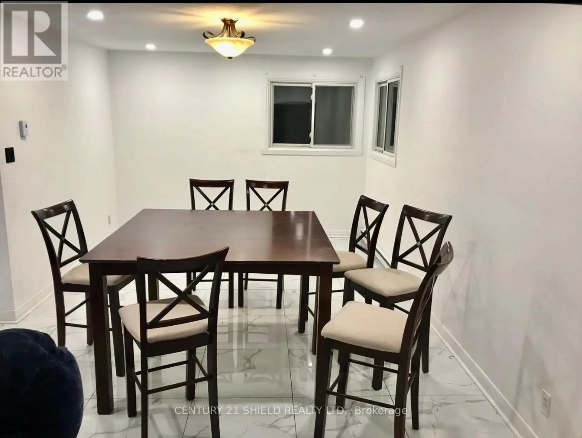 216 BALDWIN AVENUE - Image 4