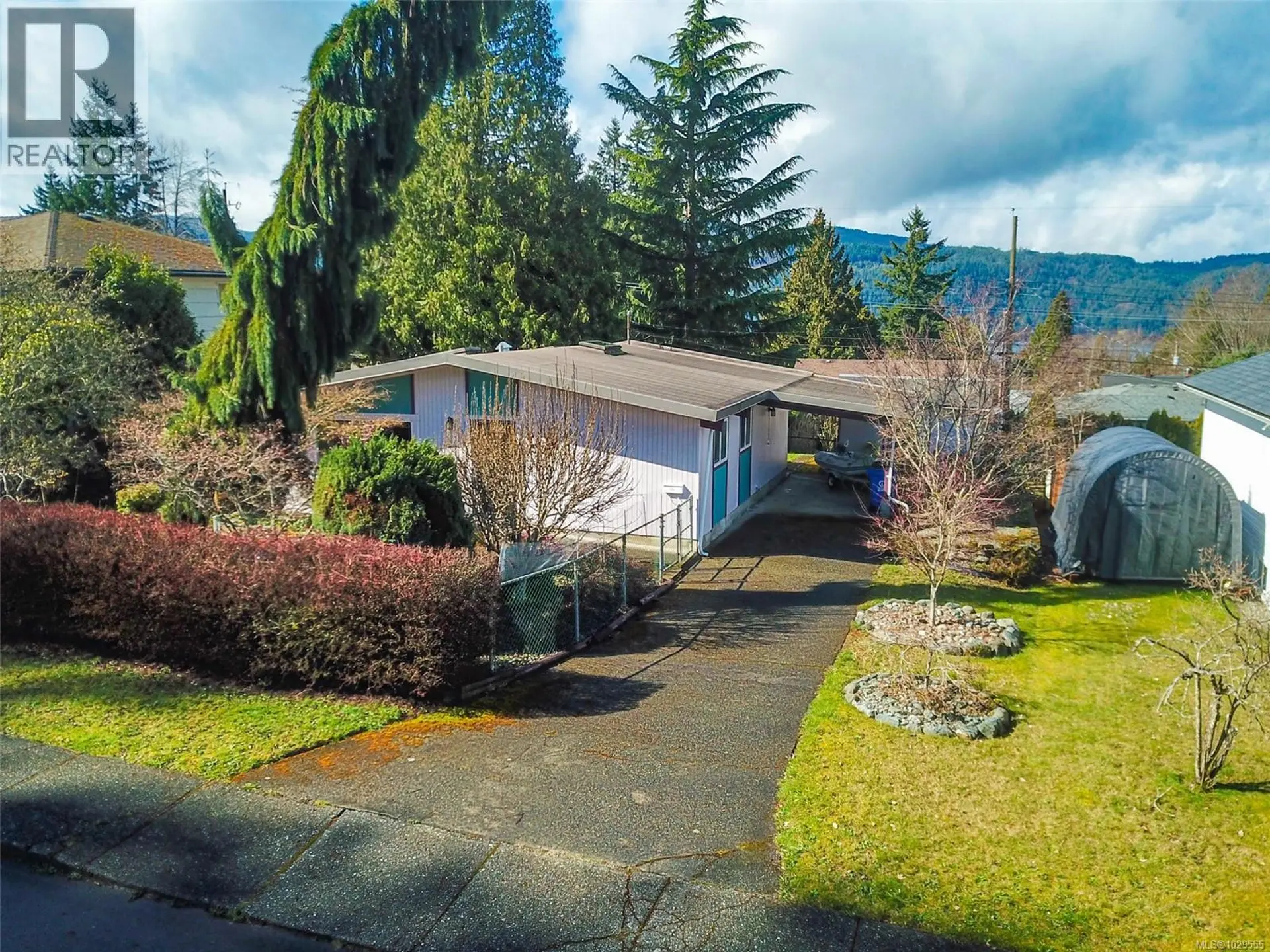 Property at 2552 14th Ave, Port Alberni, BC