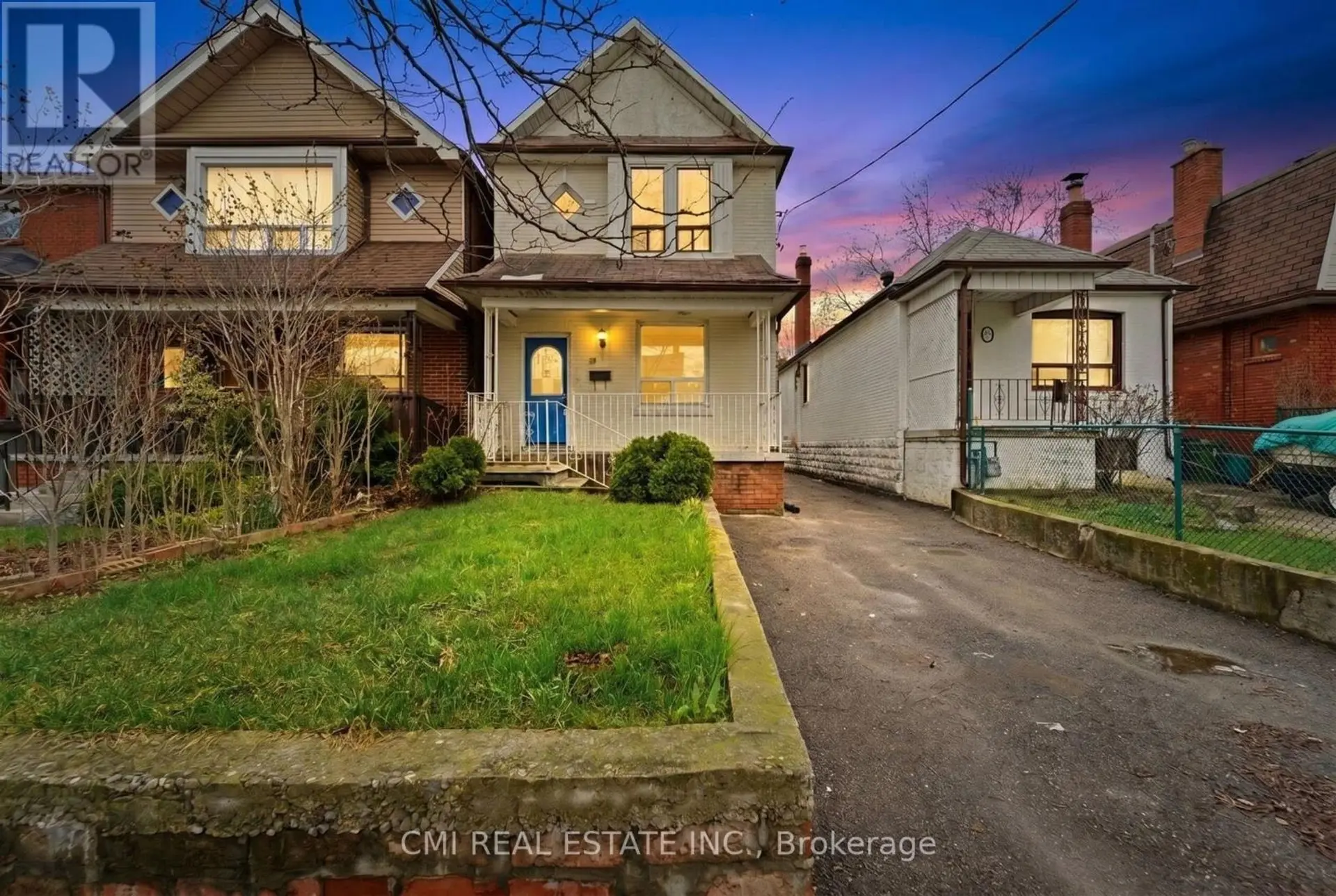 49 HOLLAND PARK AVENUE - Image 1