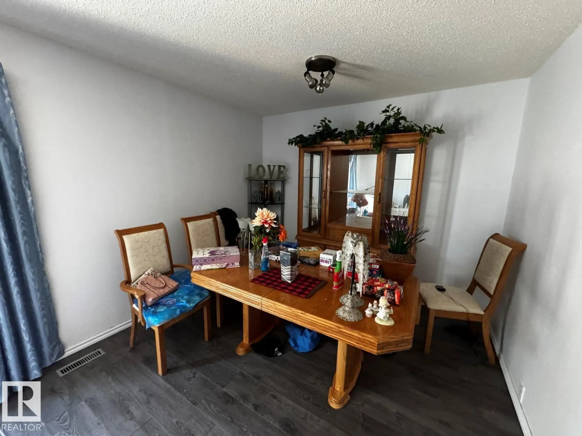 [private address] - Image 3