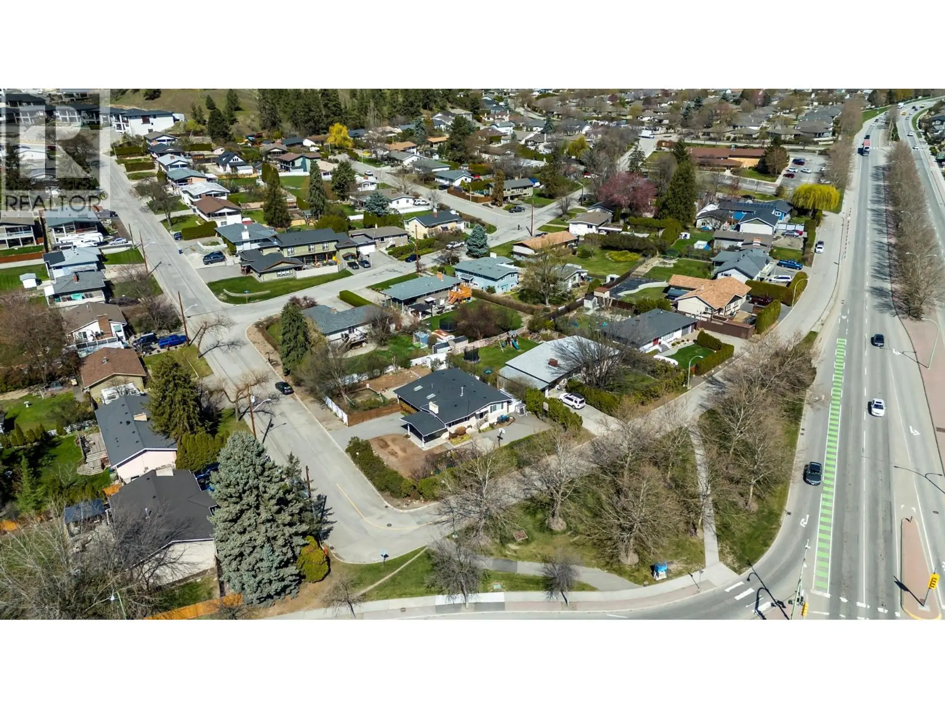 707 Glenburn Street - Image 6