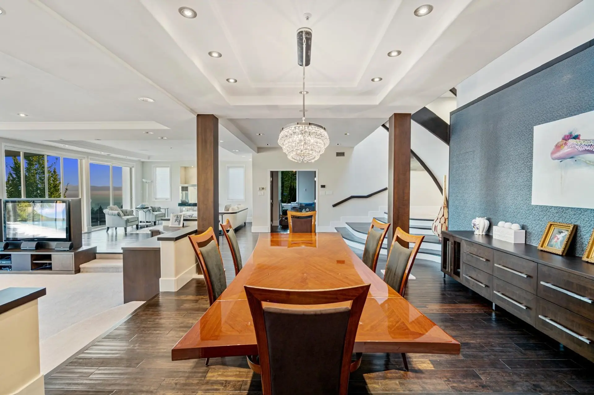1526 Chippendale Court - Image 3