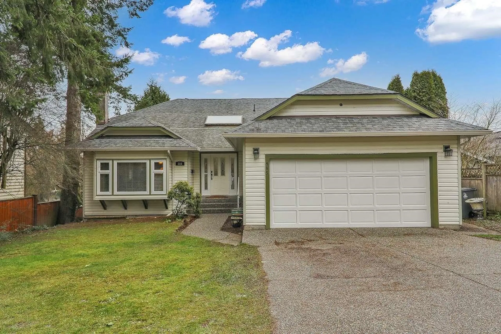 Property at 885 164 Street, Surrey, BC