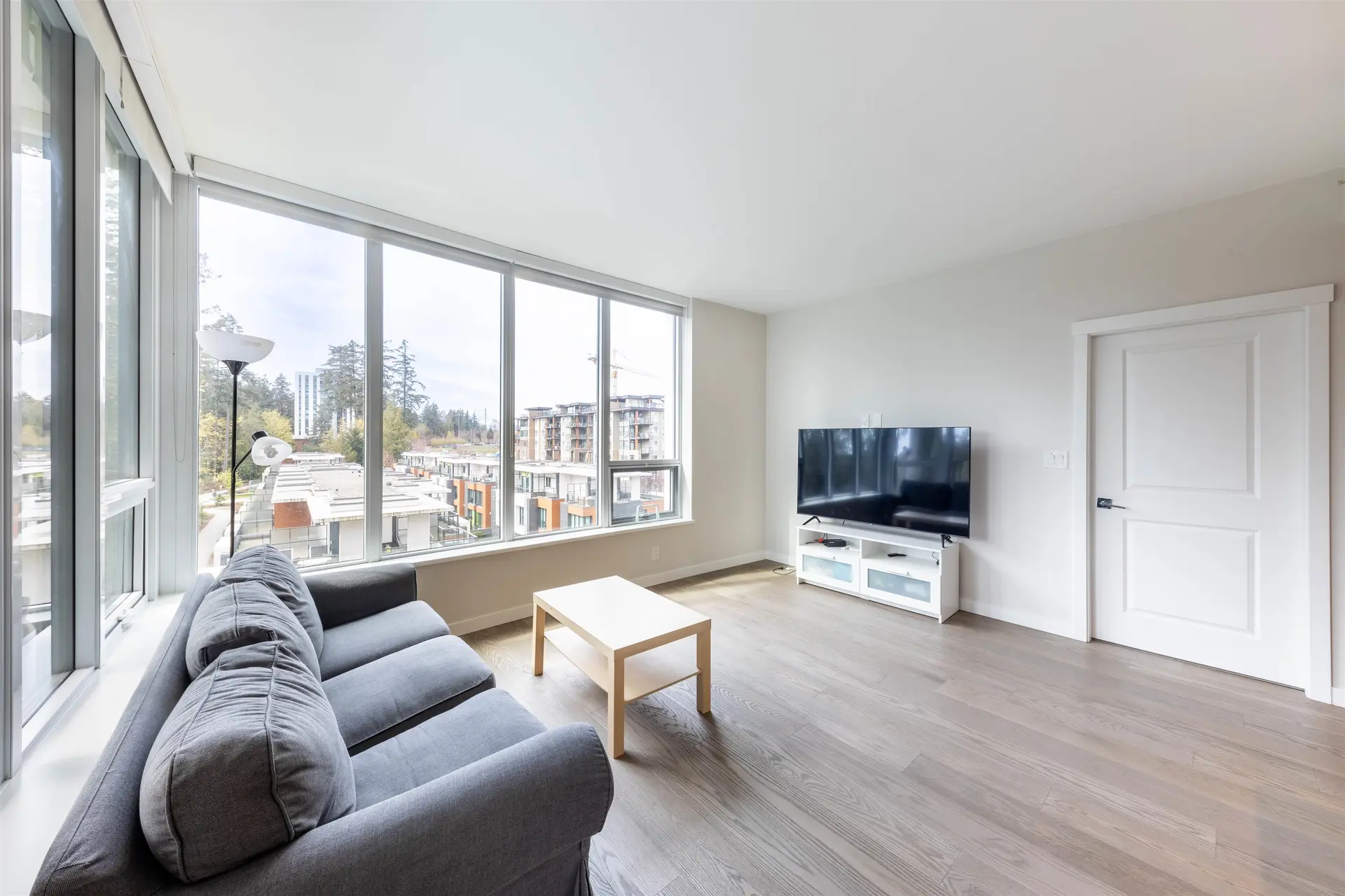 #610 3533 Ross Drive - Image 5