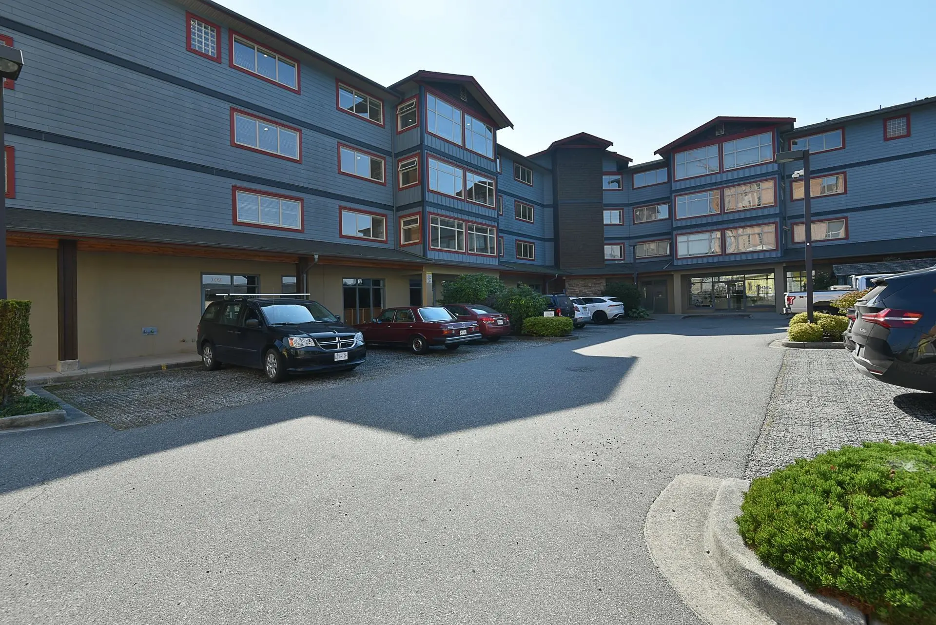 #408 5631 Inlet Avenue - Image 15