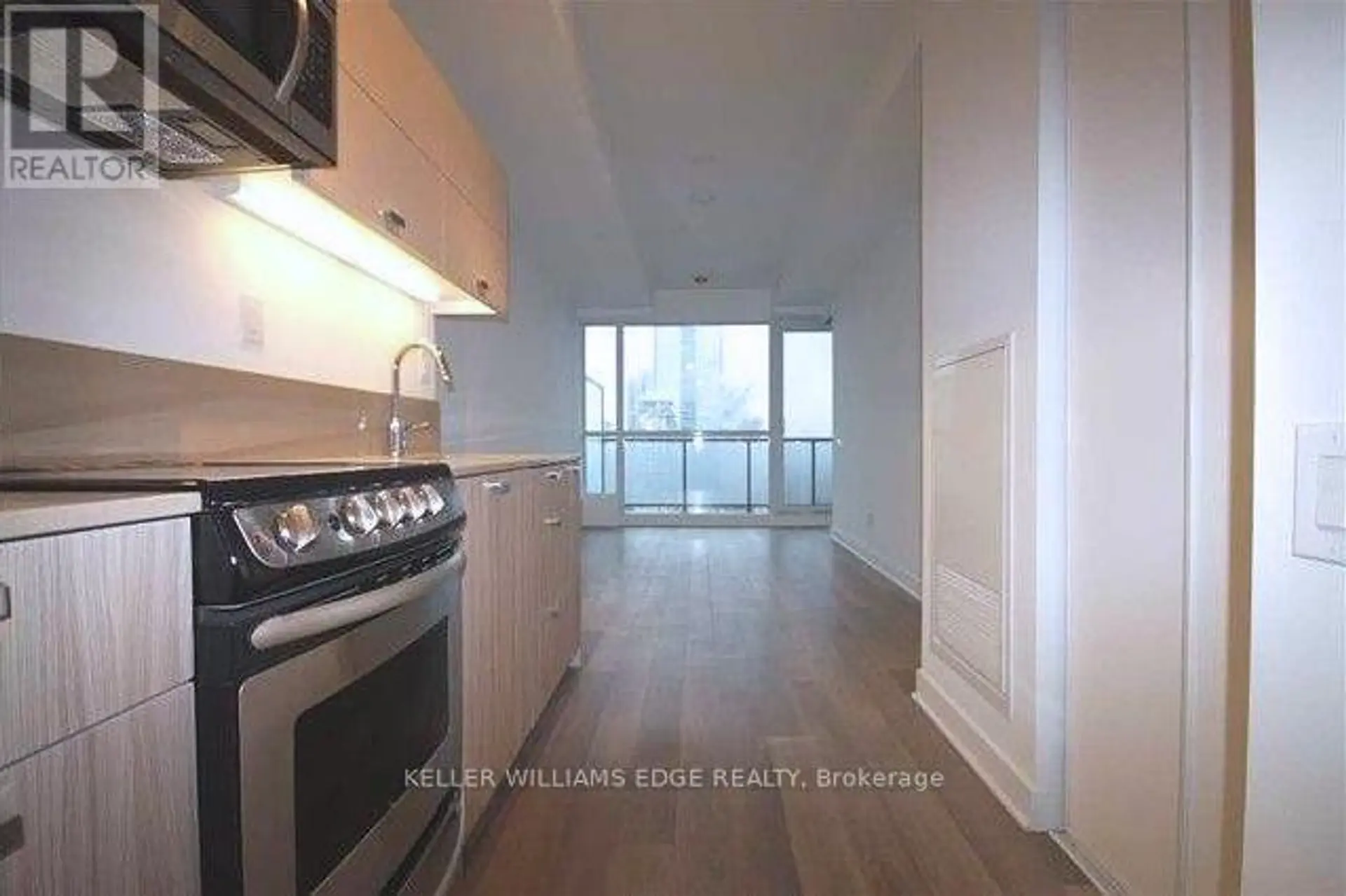 #2709 290 ADELAIDE STREET W - Image 5