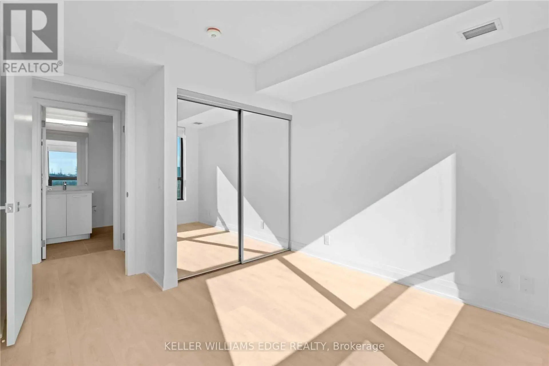 #507 33 FREDERICK TODD WAY - Image 12