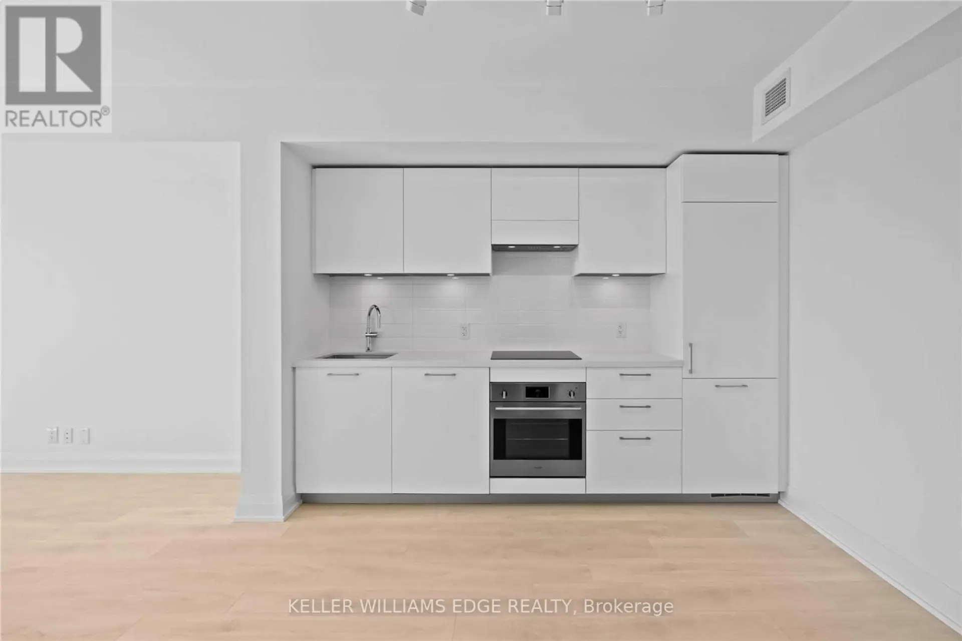 #507 33 FREDERICK TODD WAY - Image 8