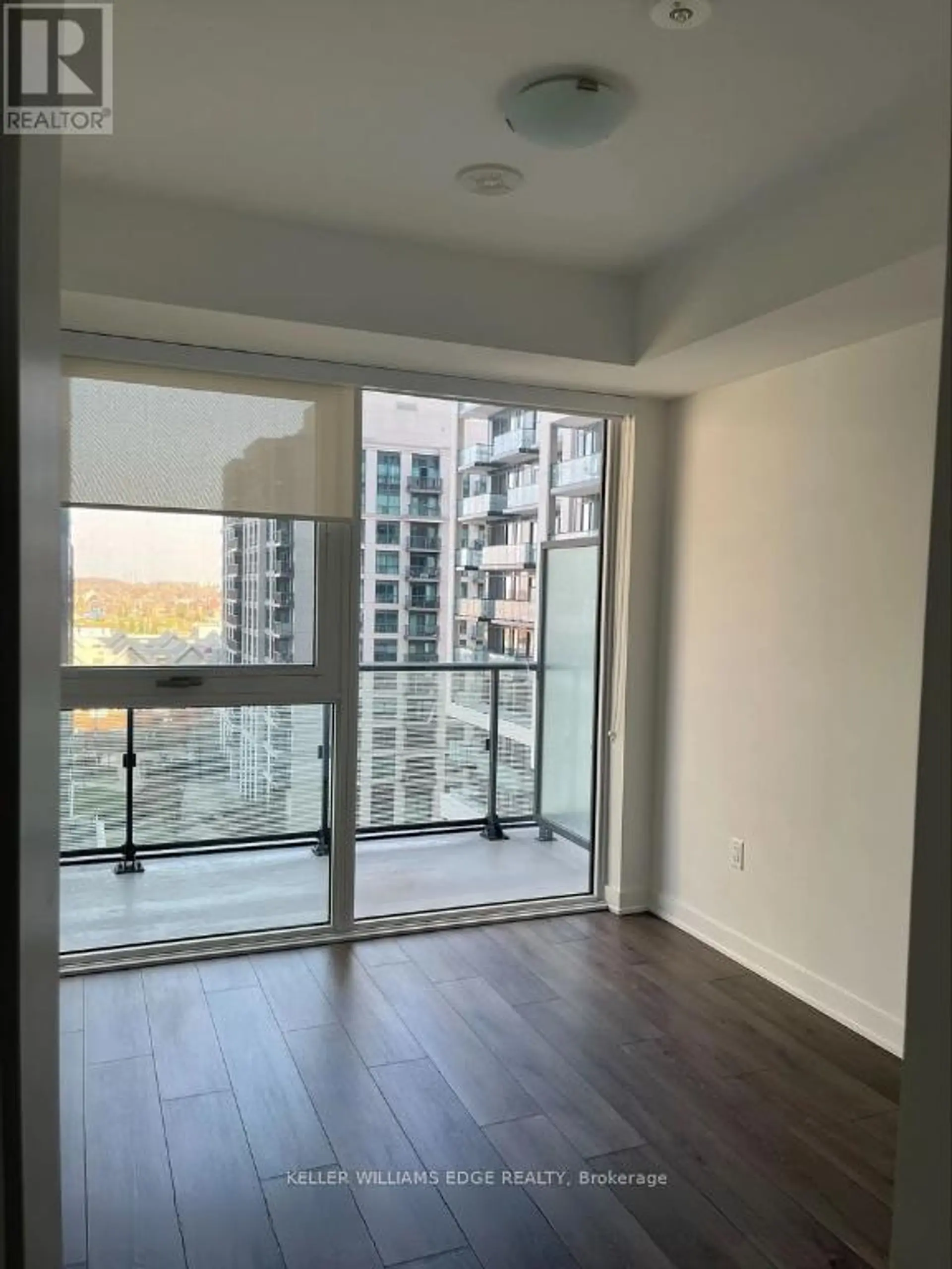 #706 95 ONEIDA CRESCENT - Image 4