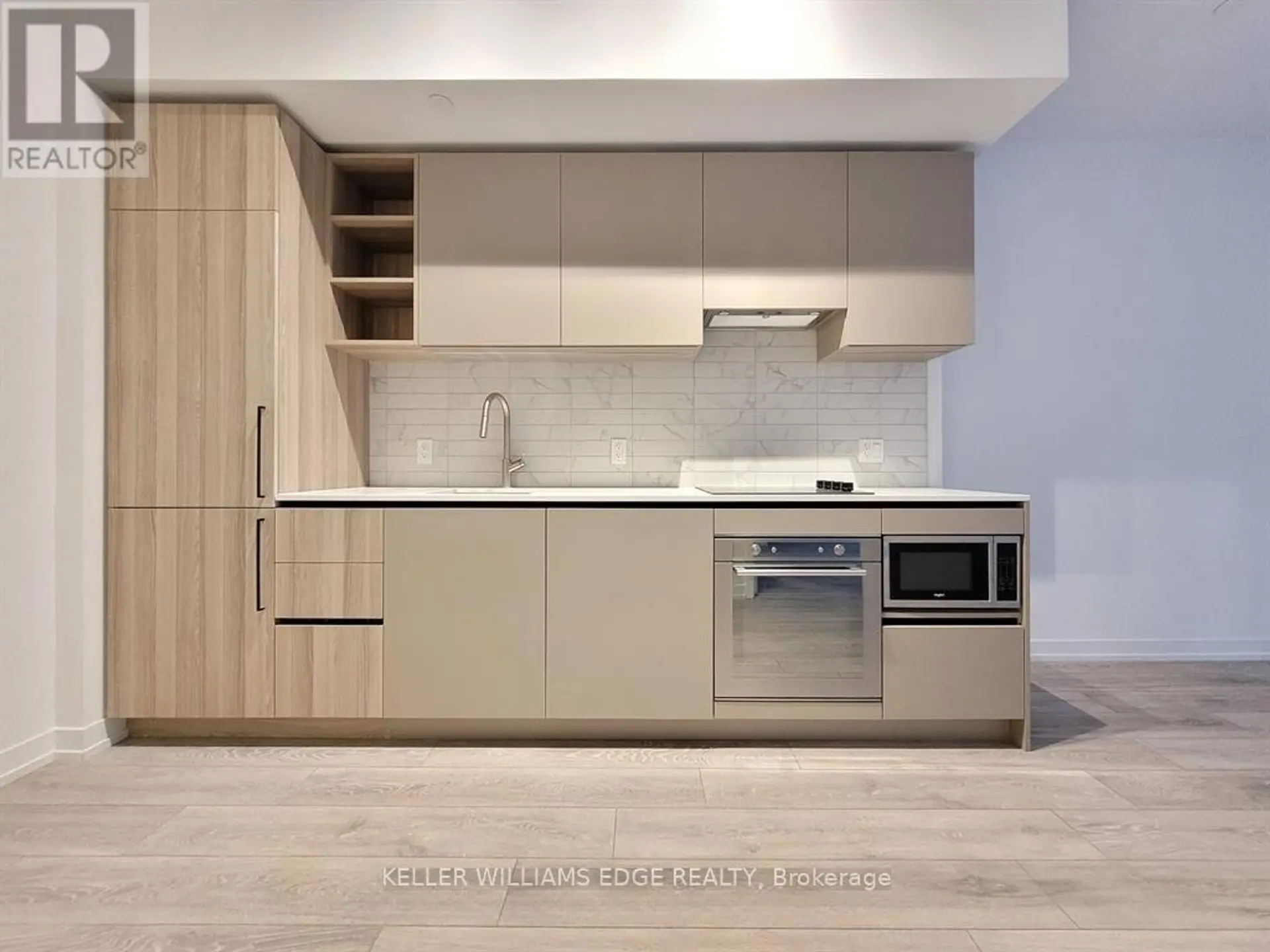 #601 55 MERCER STREET - Image 2