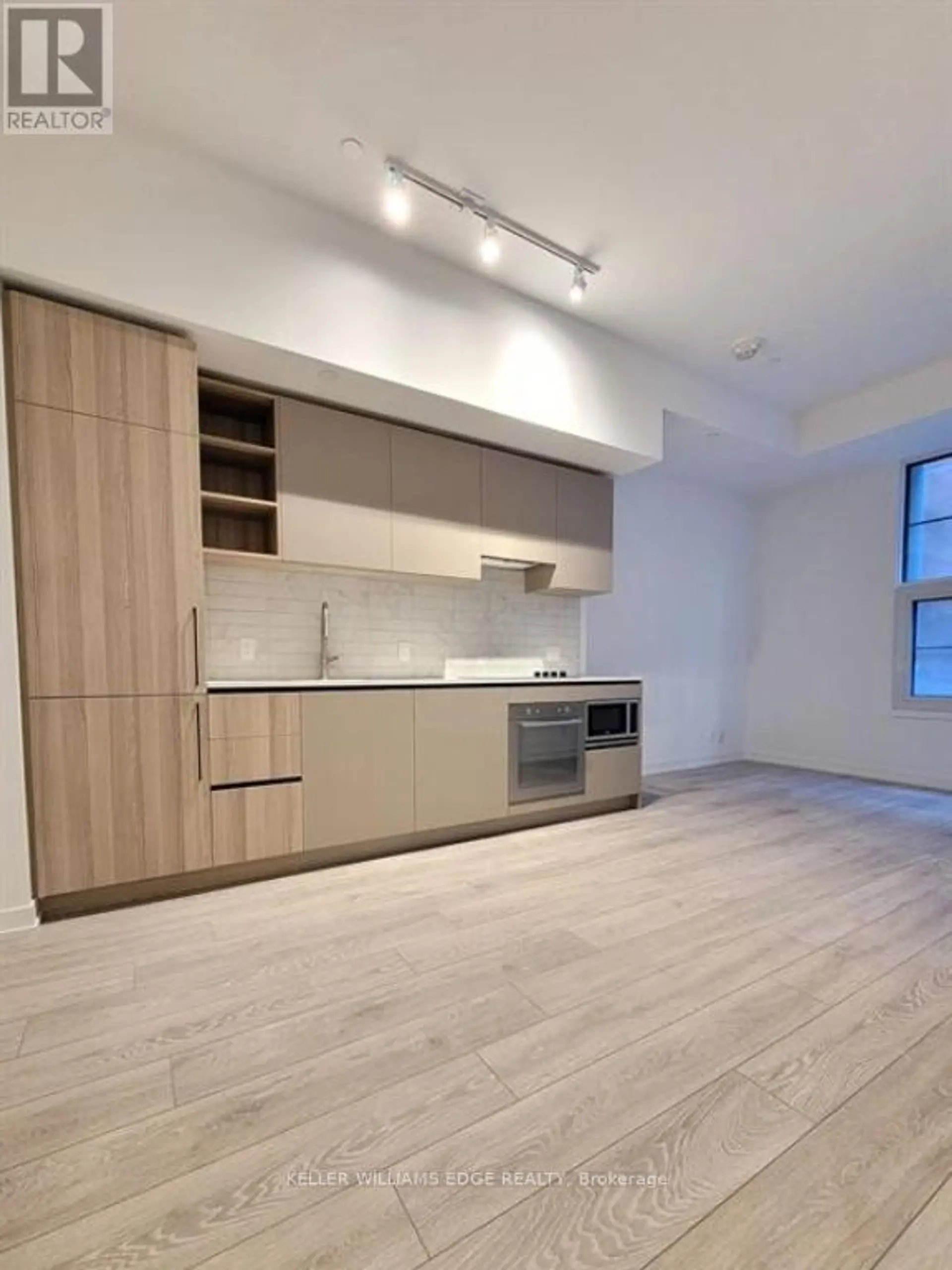 #601 55 MERCER STREET - Image 5
