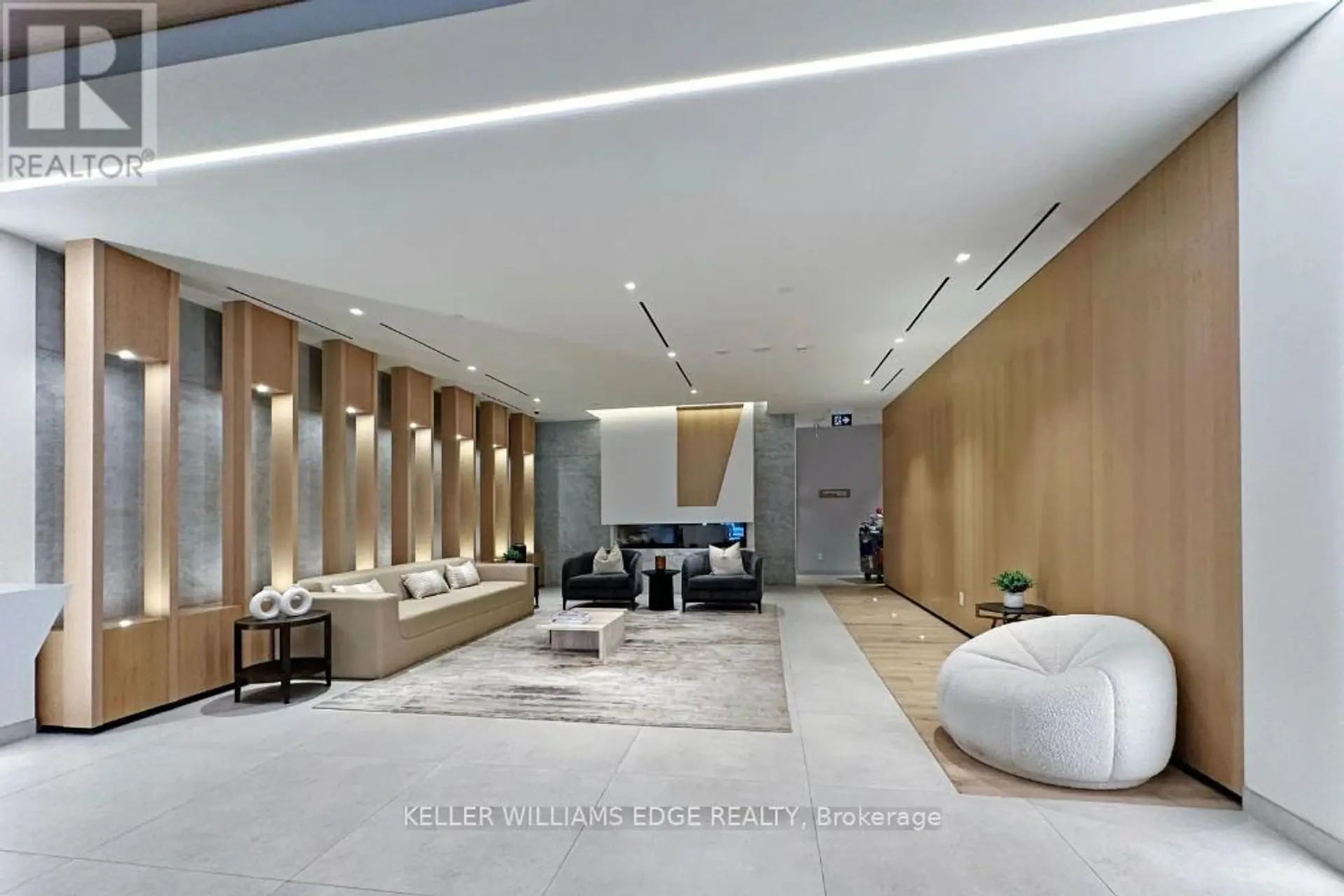 #2711 5 DEFRIES STREET - Image 15