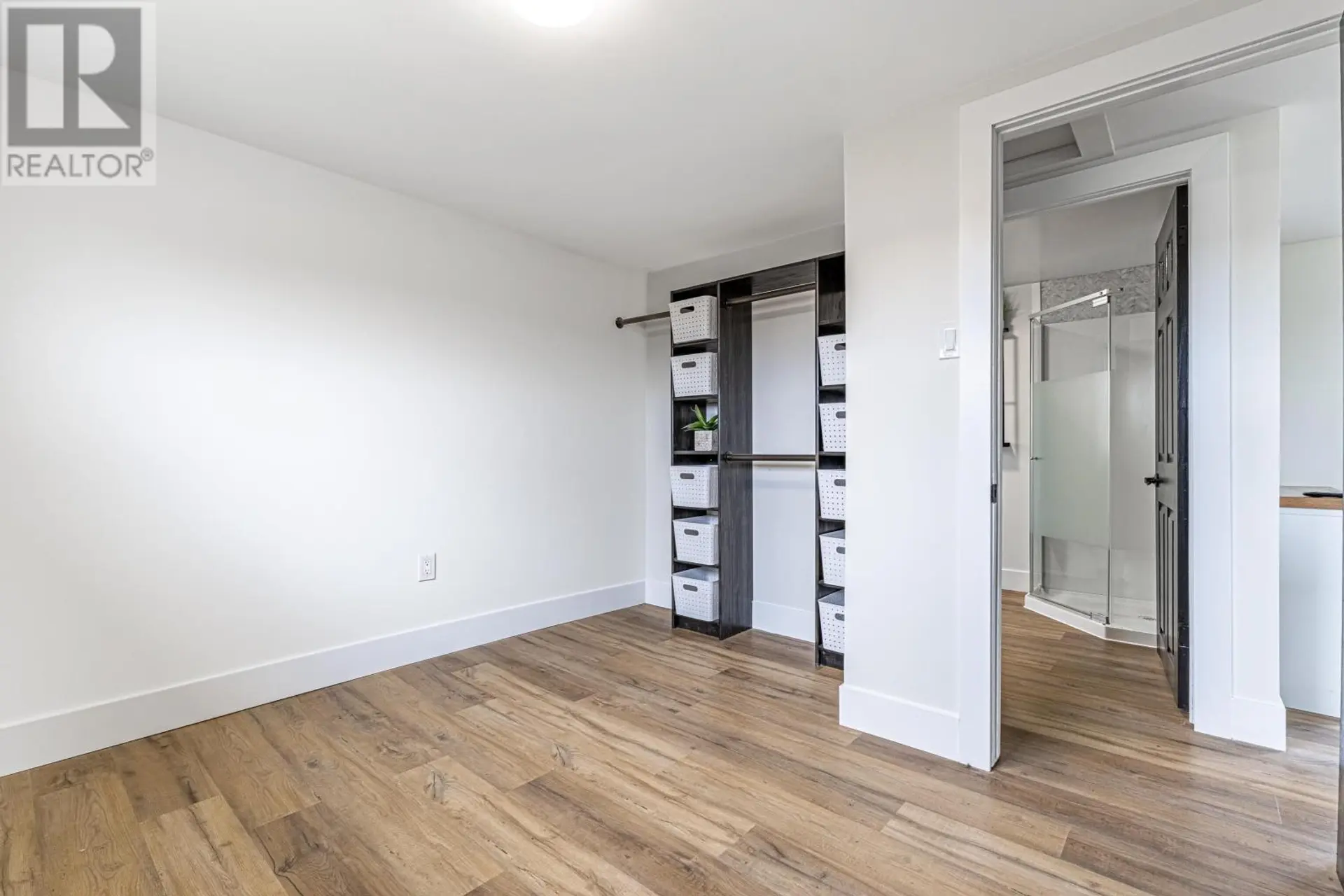 532 BARBARA WEIT Road - Image 11