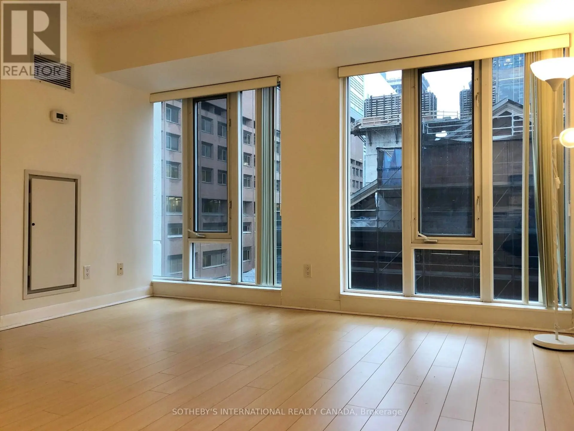 #717 210 VICTORIA STREET - Image 6