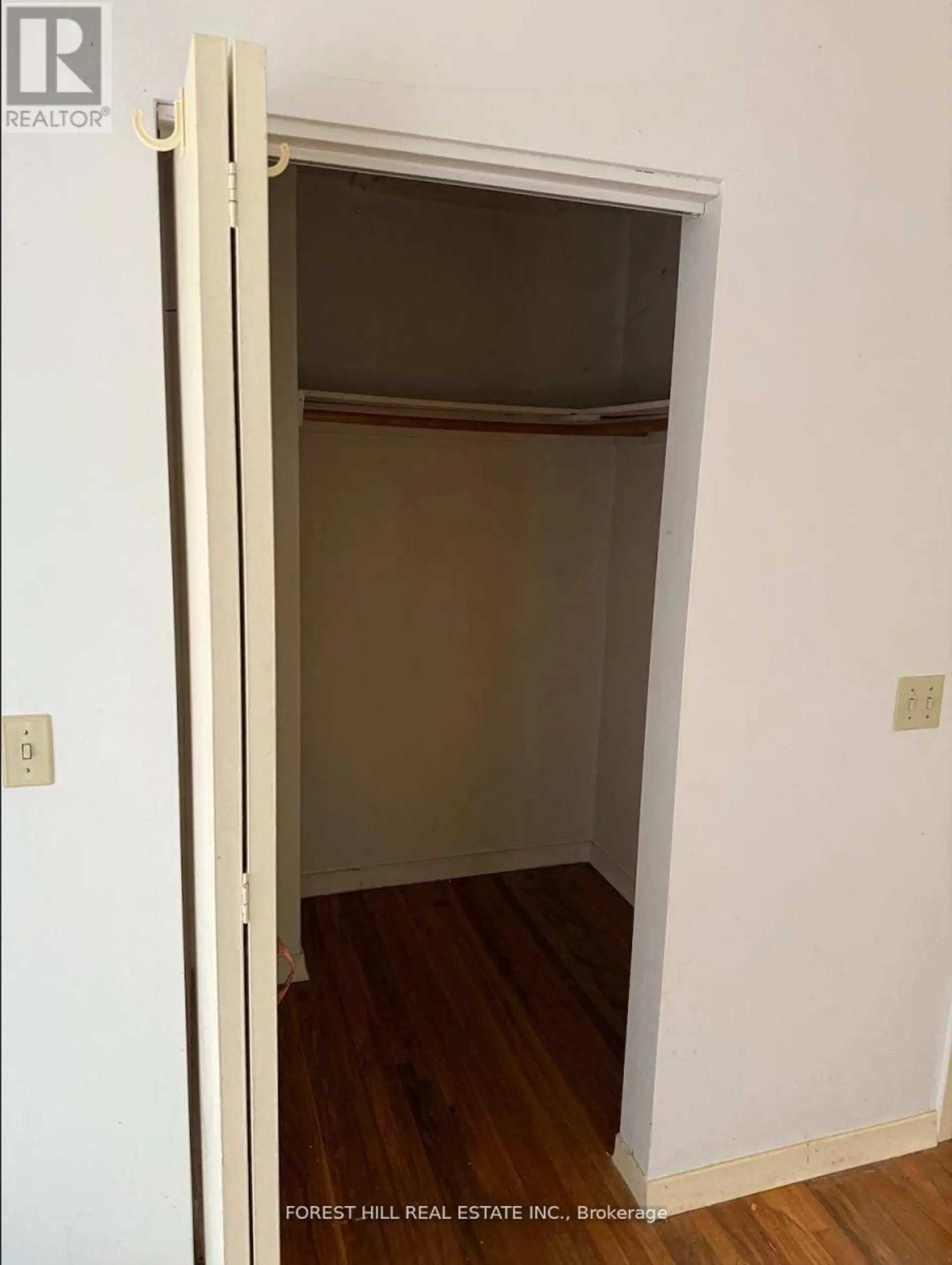 176 MAY AVENUE - Image 3