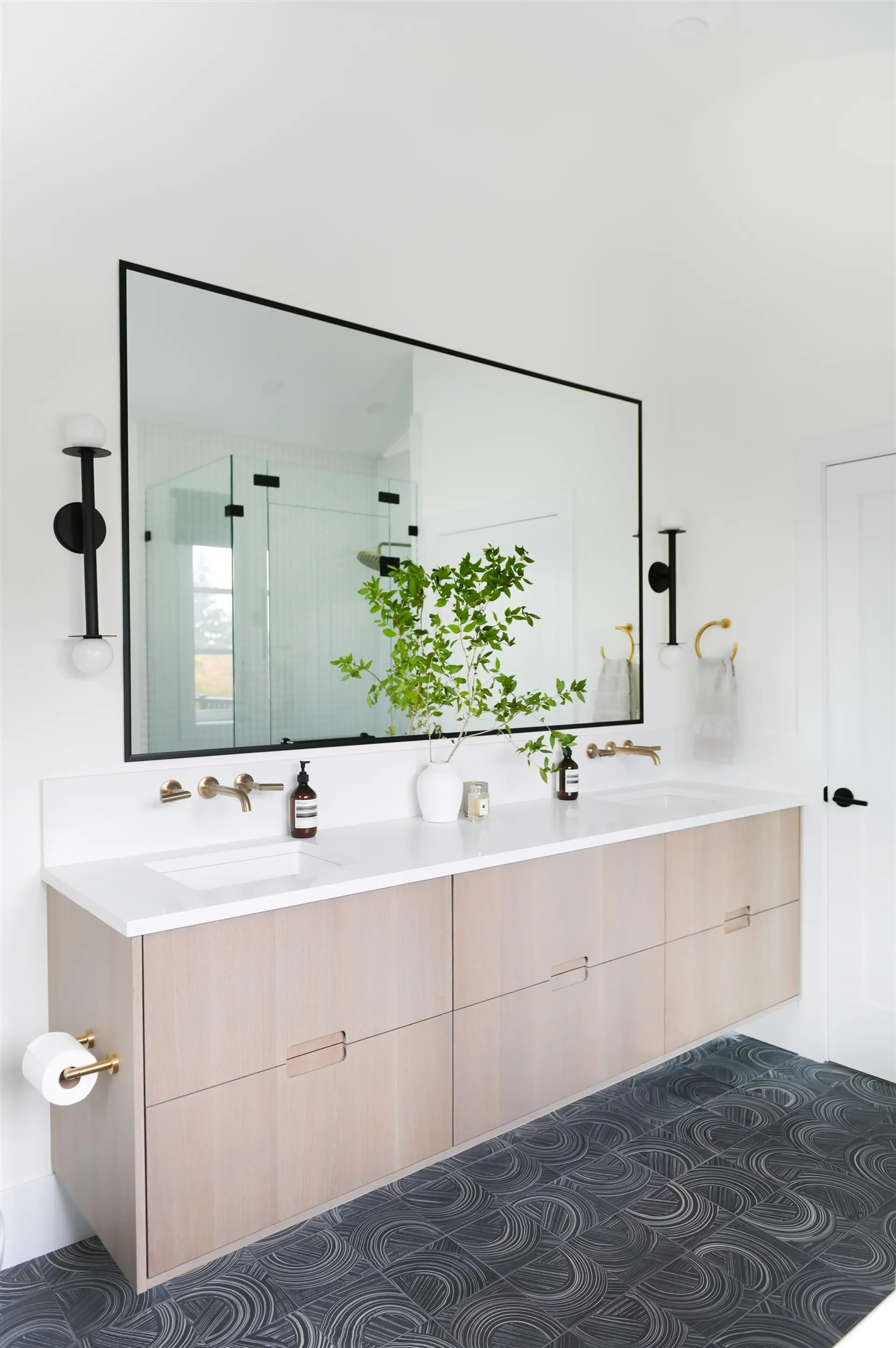 2804 W 34th Avenue - Image 11