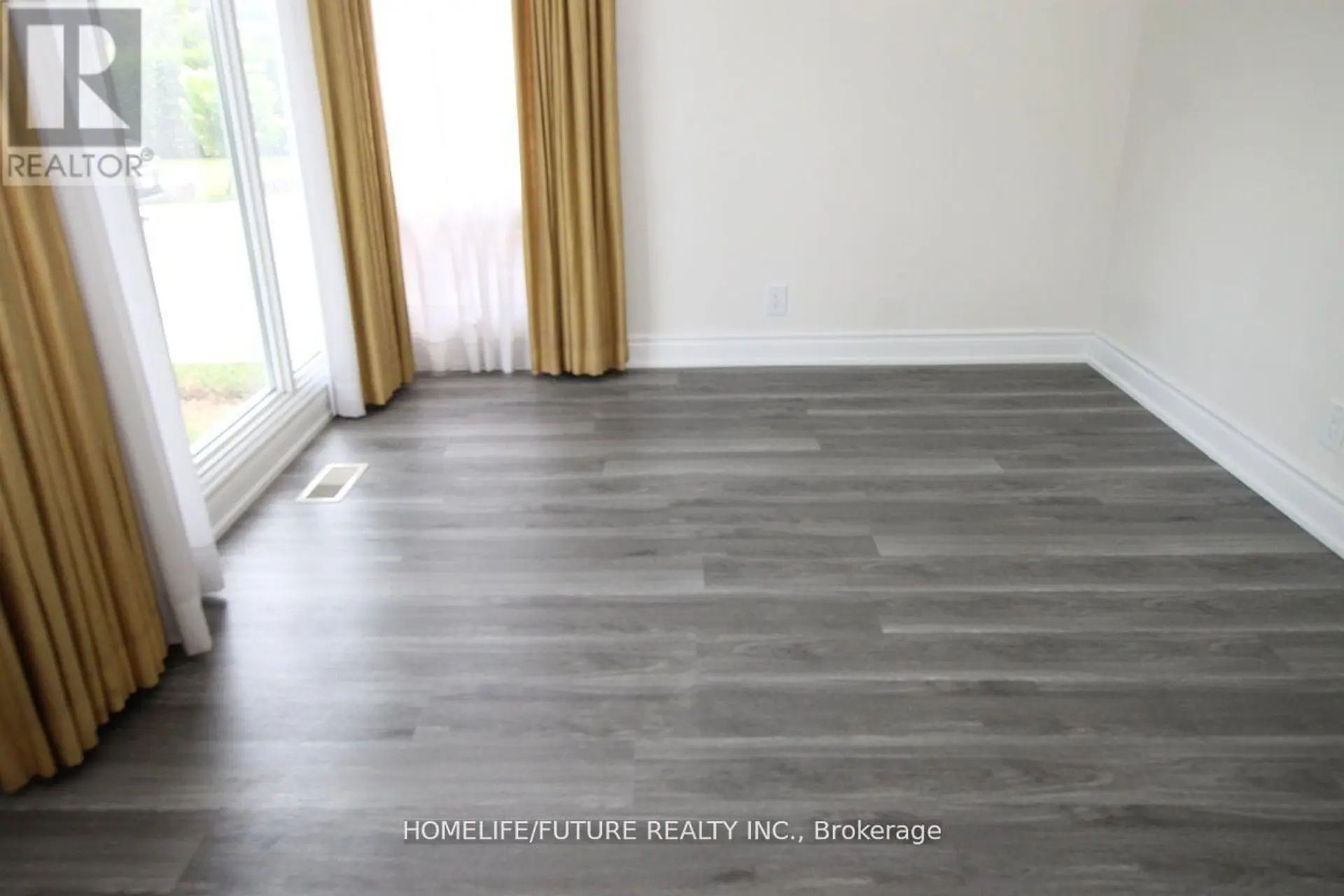53 DENNETT DRIVE - Image 3