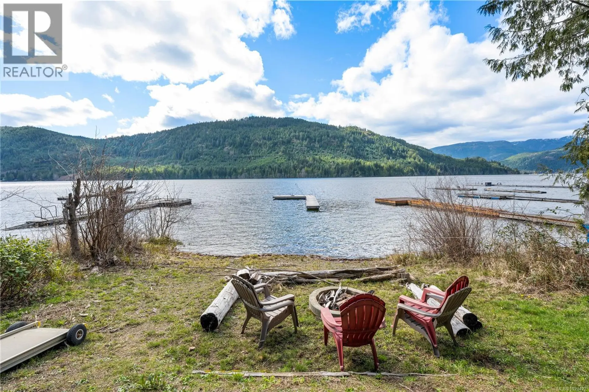 Property at 3470 Horne Lake Caves Rd, Qualicum Beach, BC
