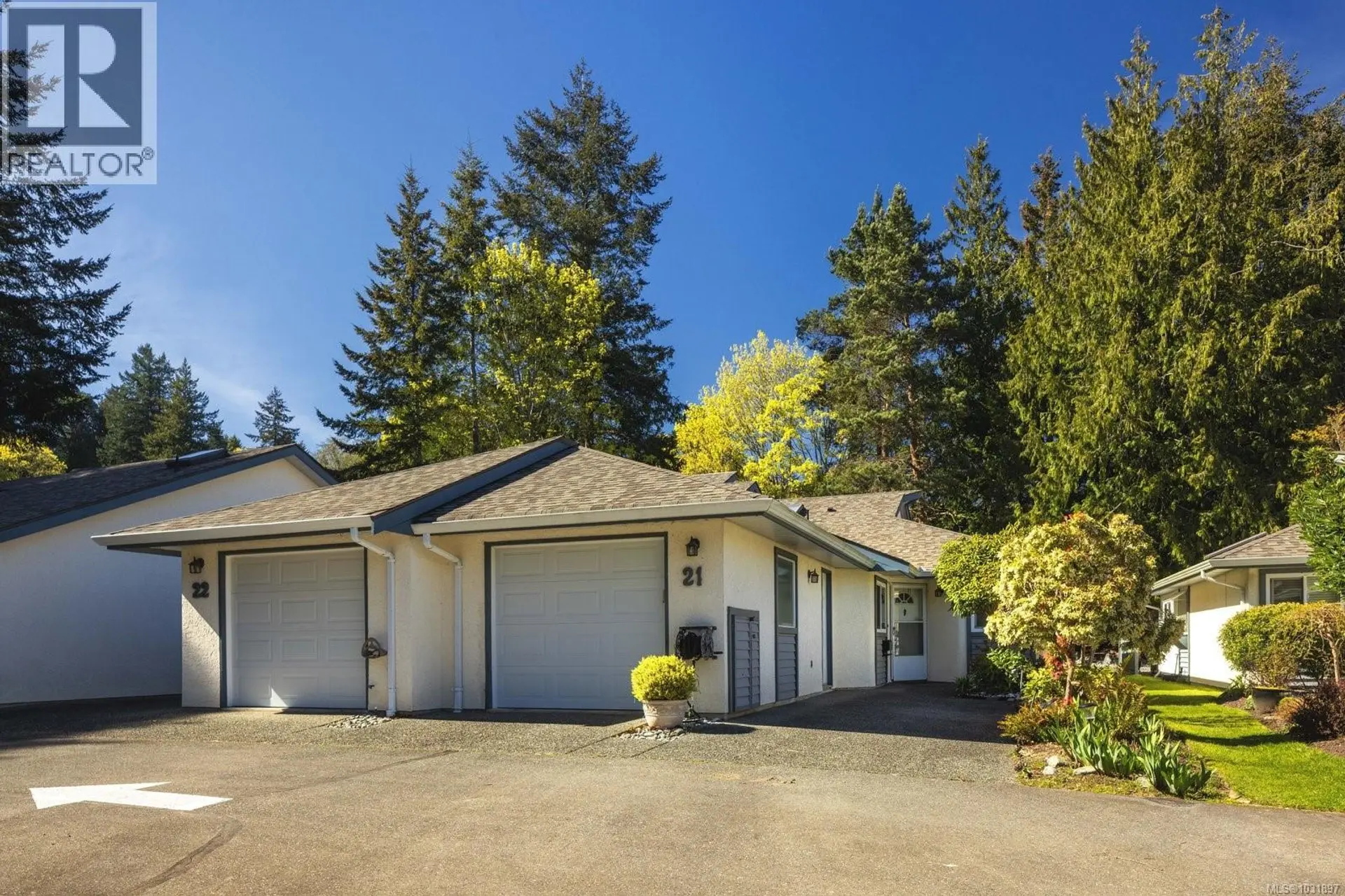 Property at #21 5156 Cordova Bay Rd, Saanich, BC