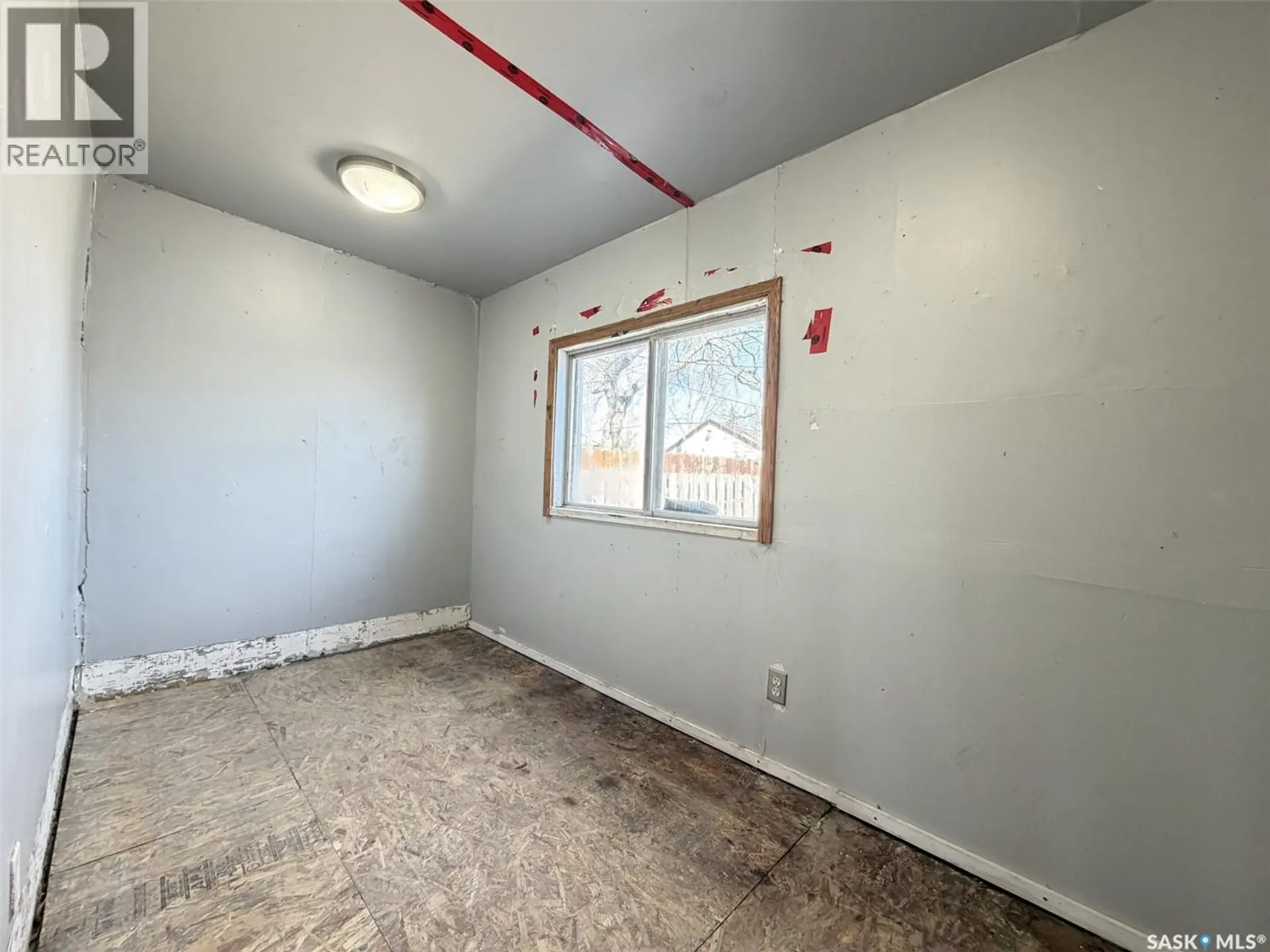 1037 Broder STREET - Image 12
