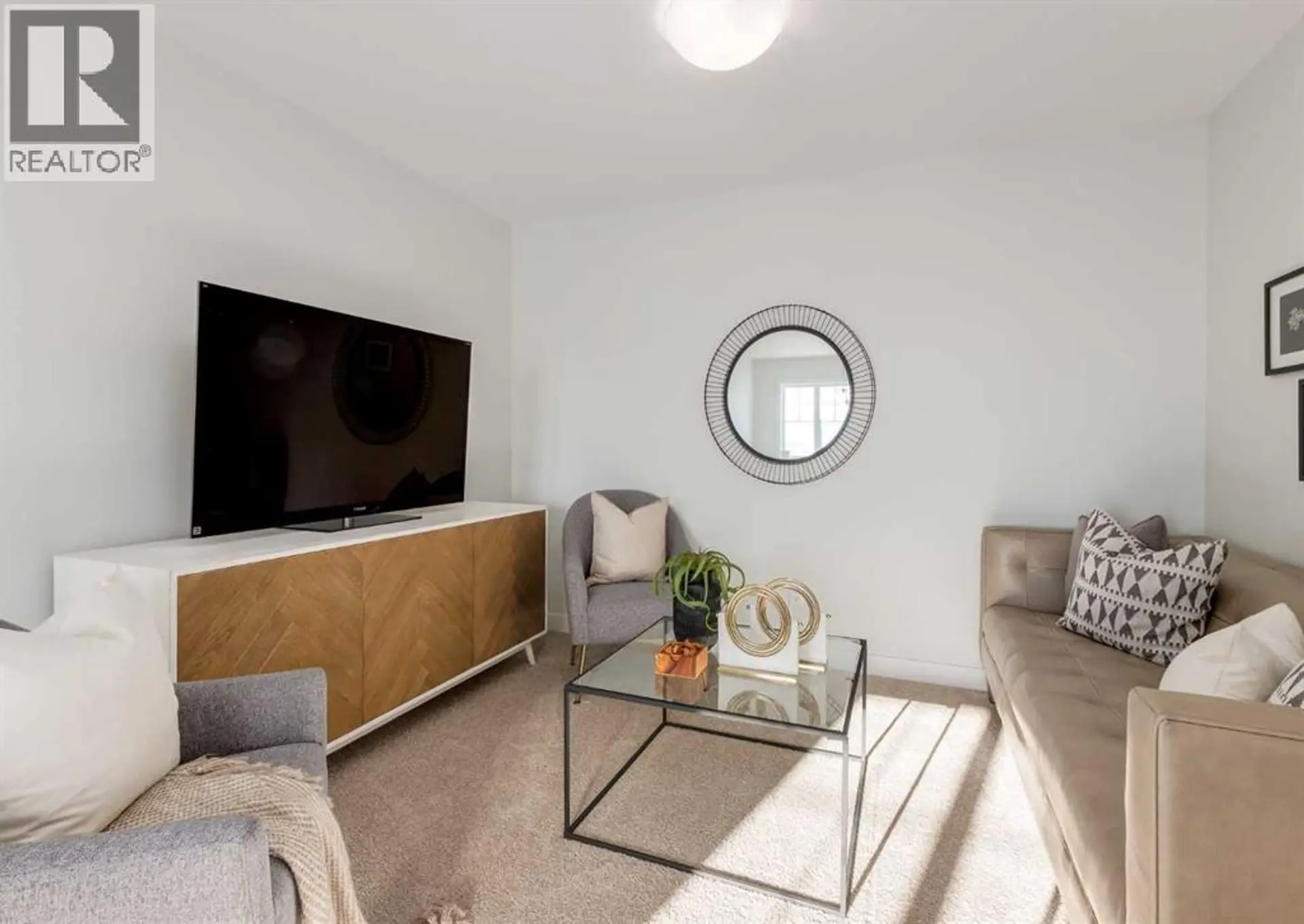 212 EDGEFIELD BAY - Image 6