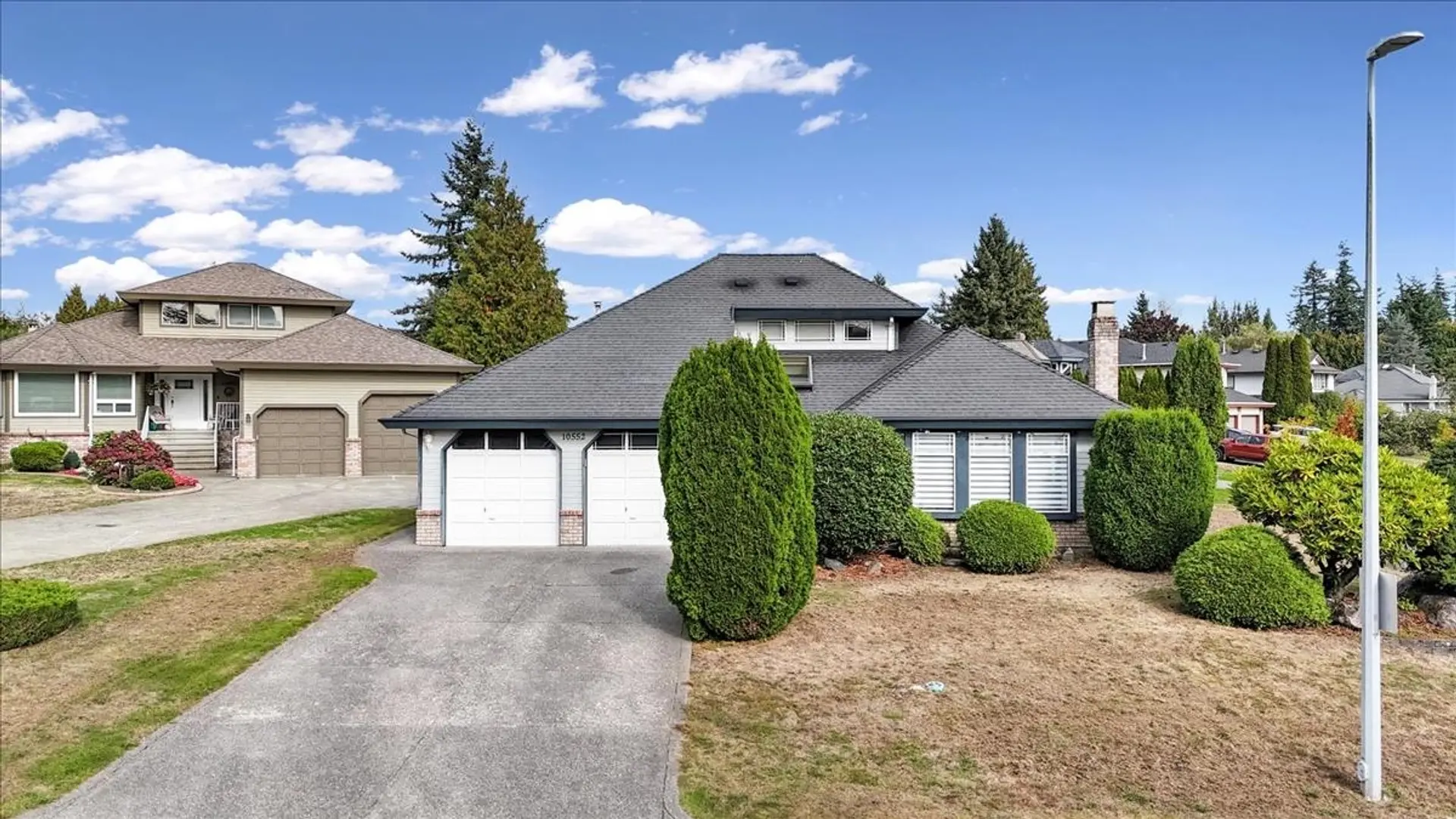Property at 10552 Woodglen Close, Surrey, BC