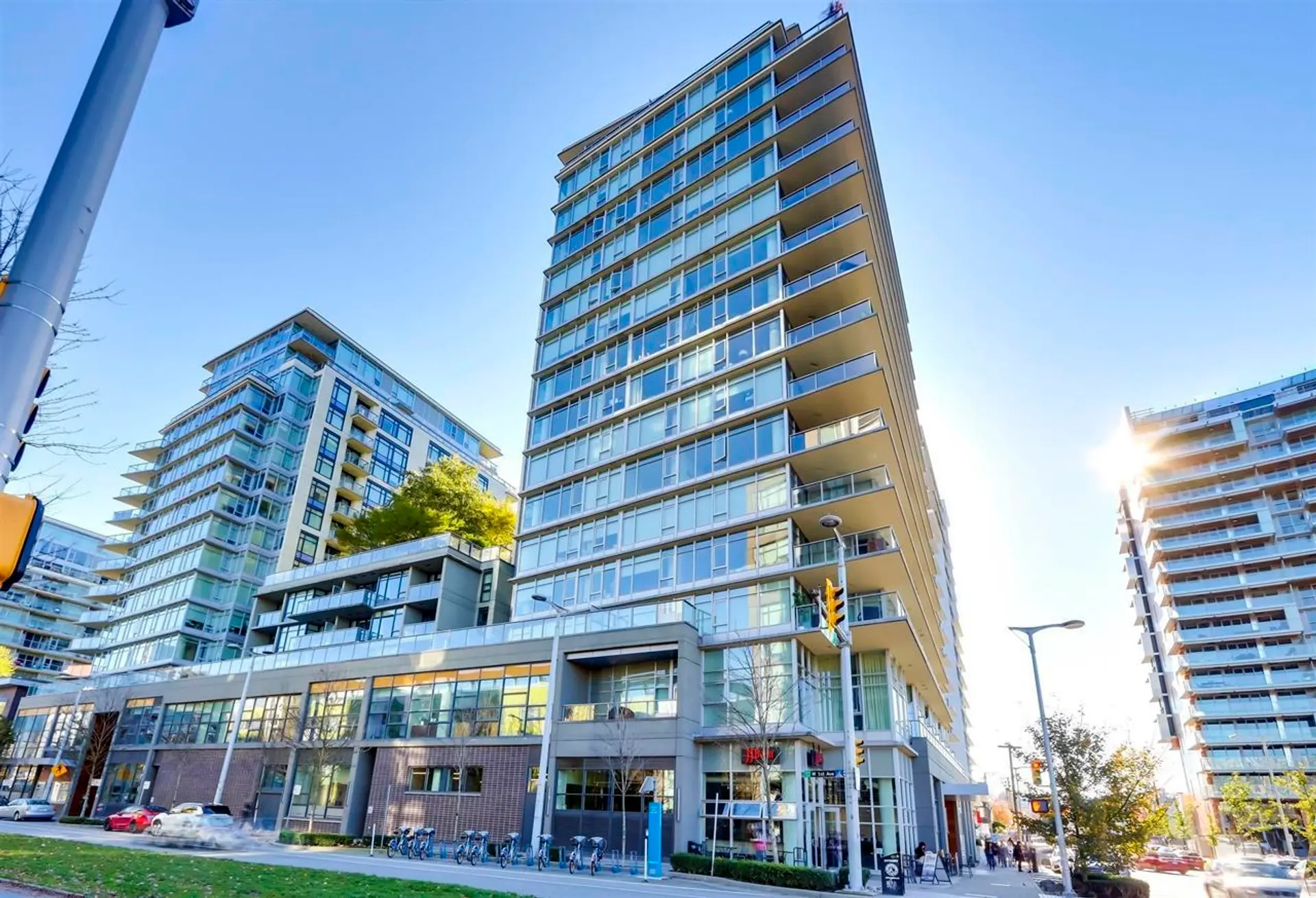 Property at #1401 1708 Columbia Street, Vancouver, BC
