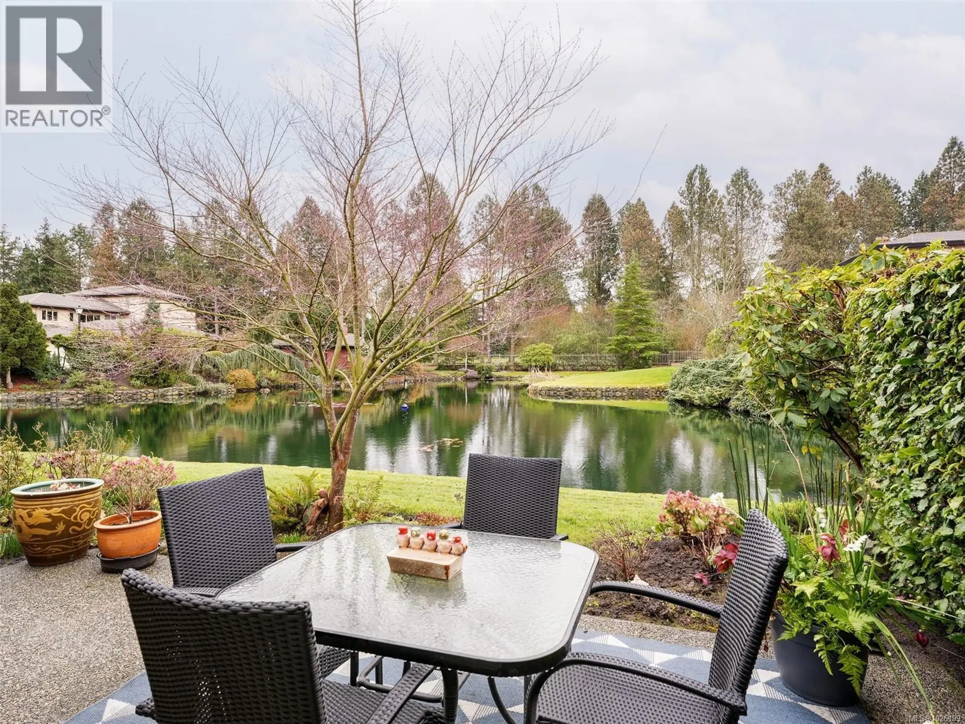 Property at #125 2345 Cedar Hill Cross Rd, Oak Bay, BC