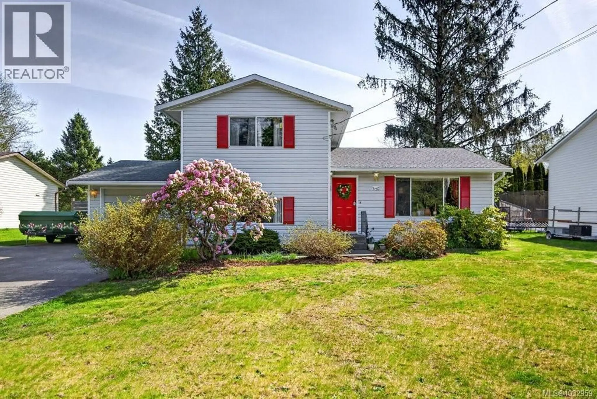 Property at 642 Somenos Dr, Comox, BC