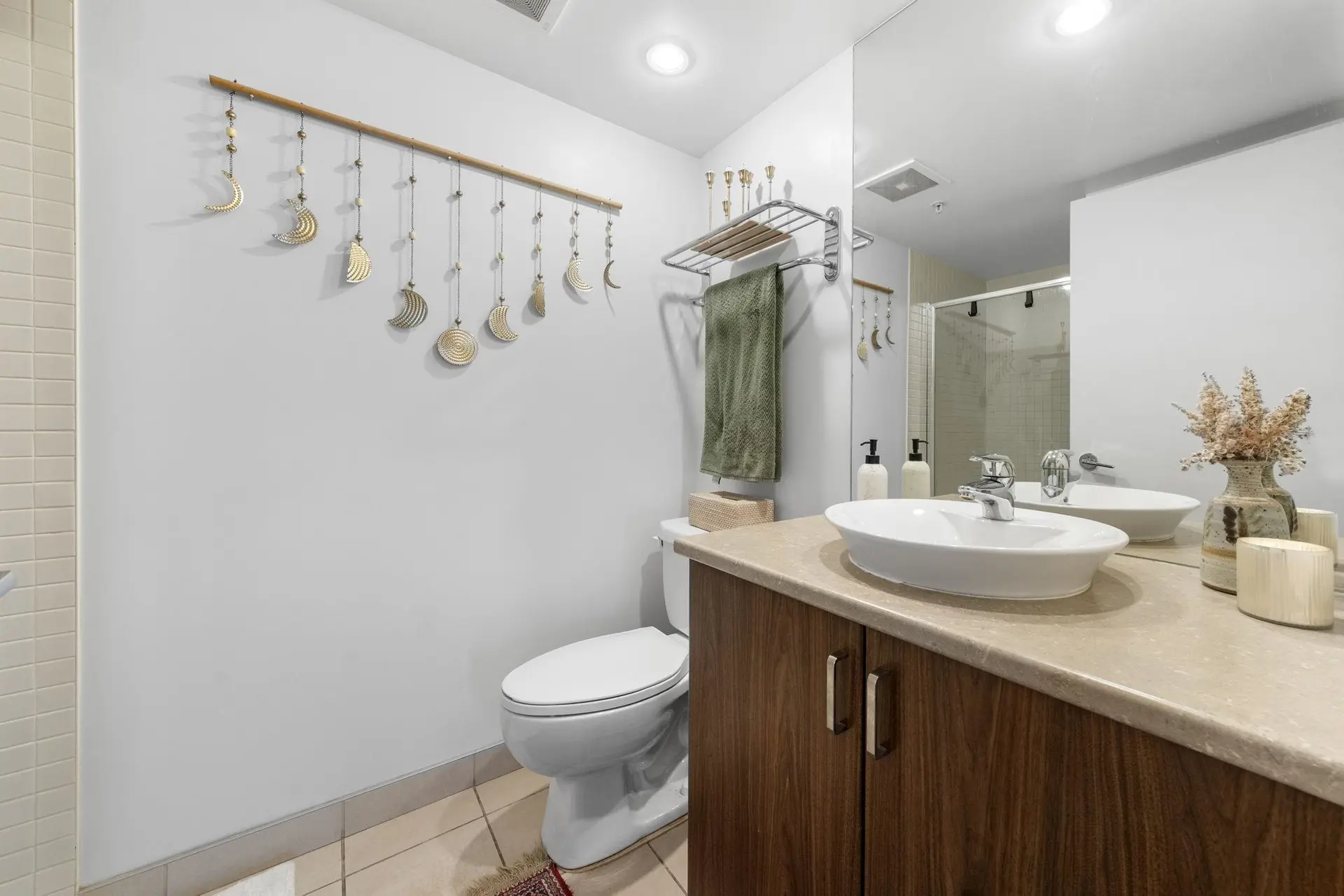 #704 155 W 1st Street - Image 10