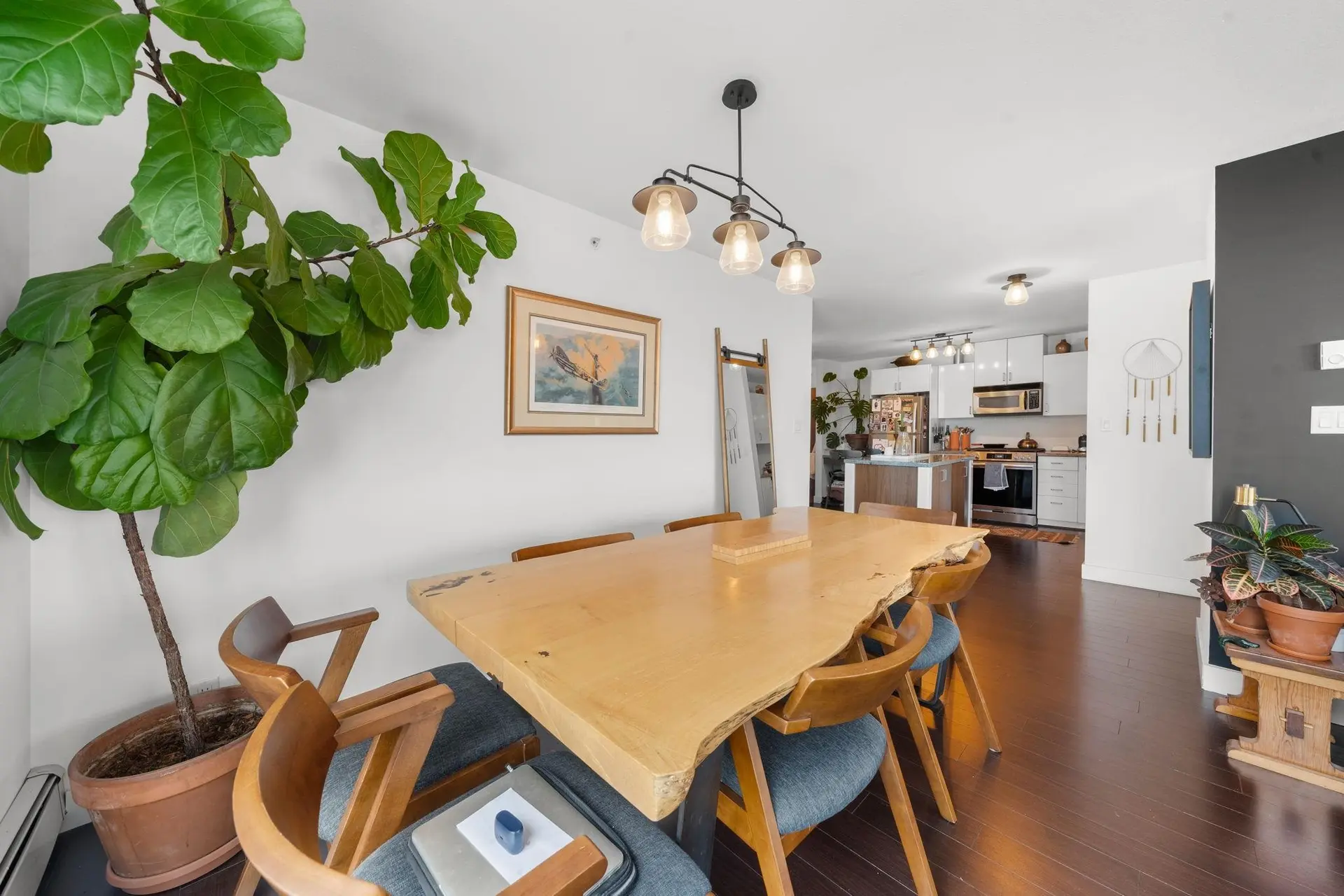 #704 155 W 1st Street - Image 4