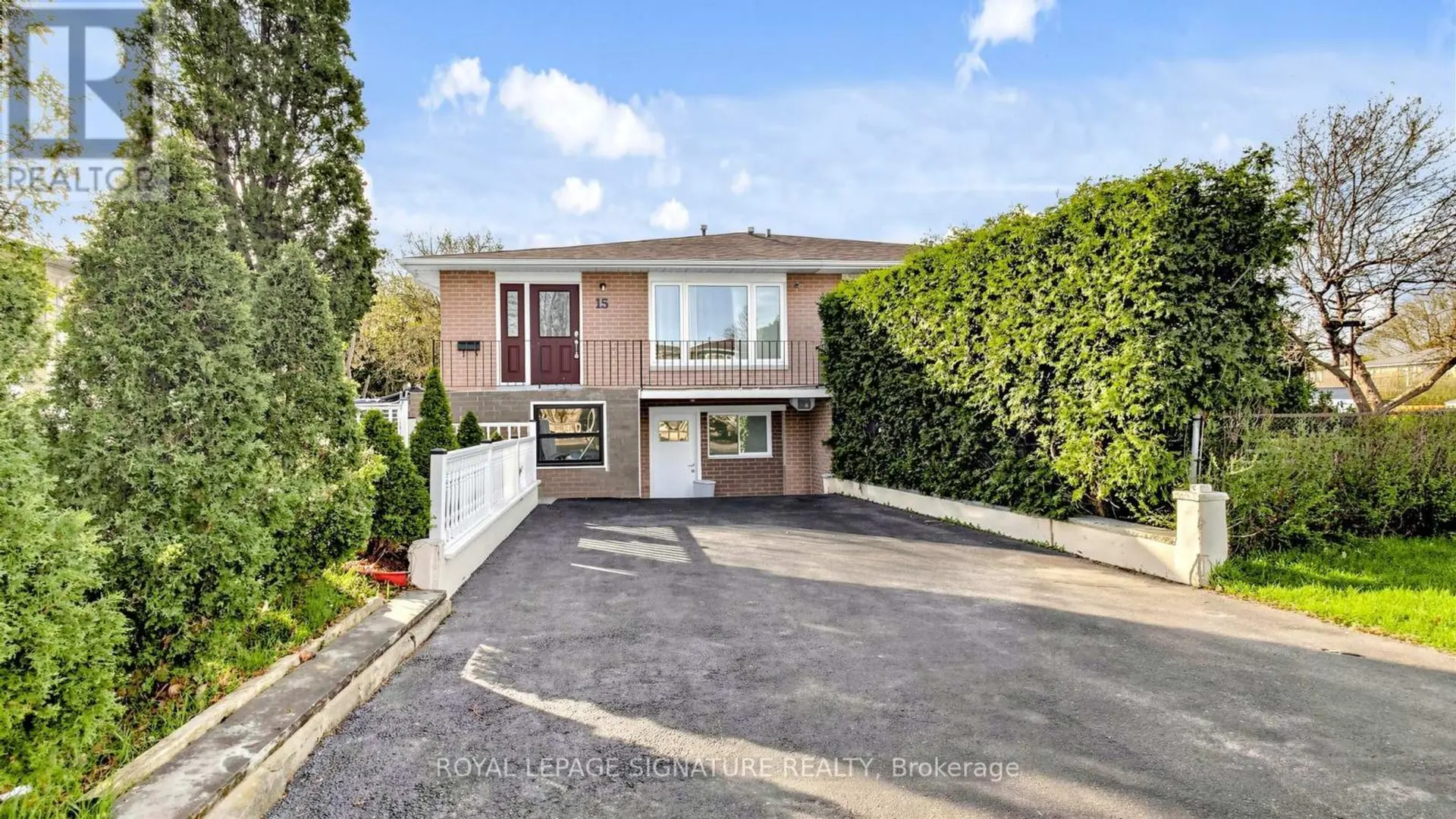 15 GAINSBOROUGH ROAD - Image 1