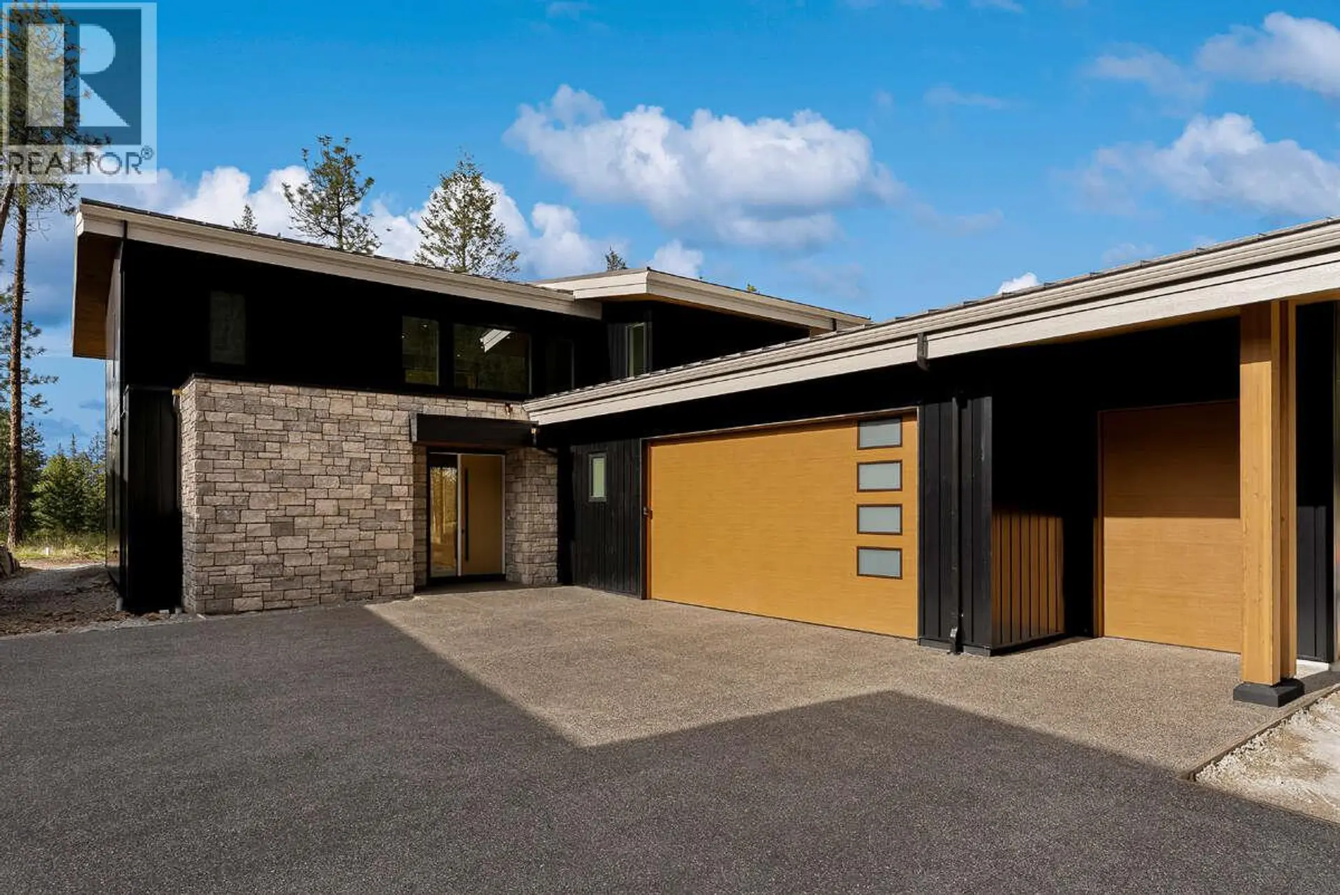 Property at 822 Predator Ridge Drive, Vernon, BC