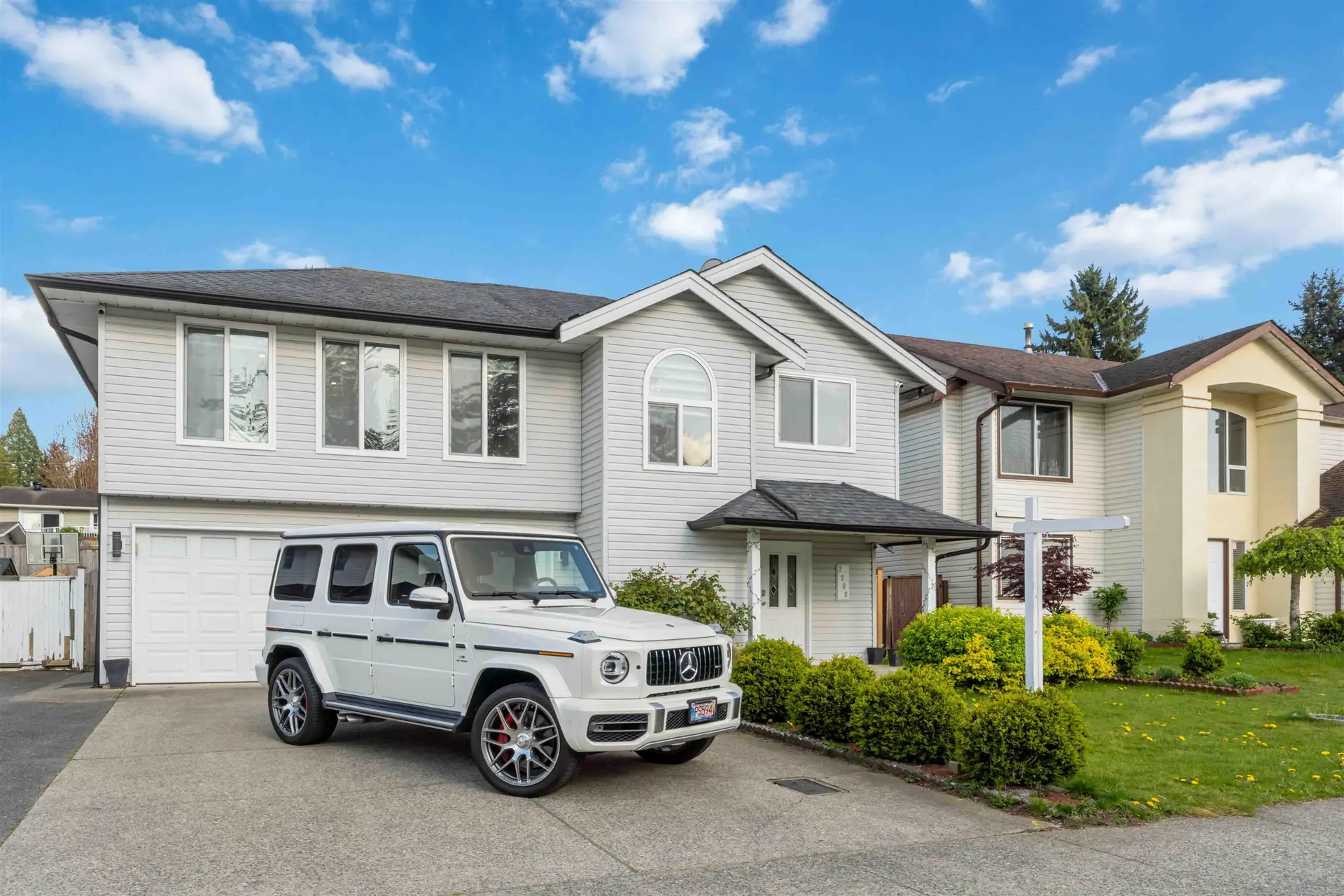Property at 2706 Mitchell Street, Abbotsford, BC