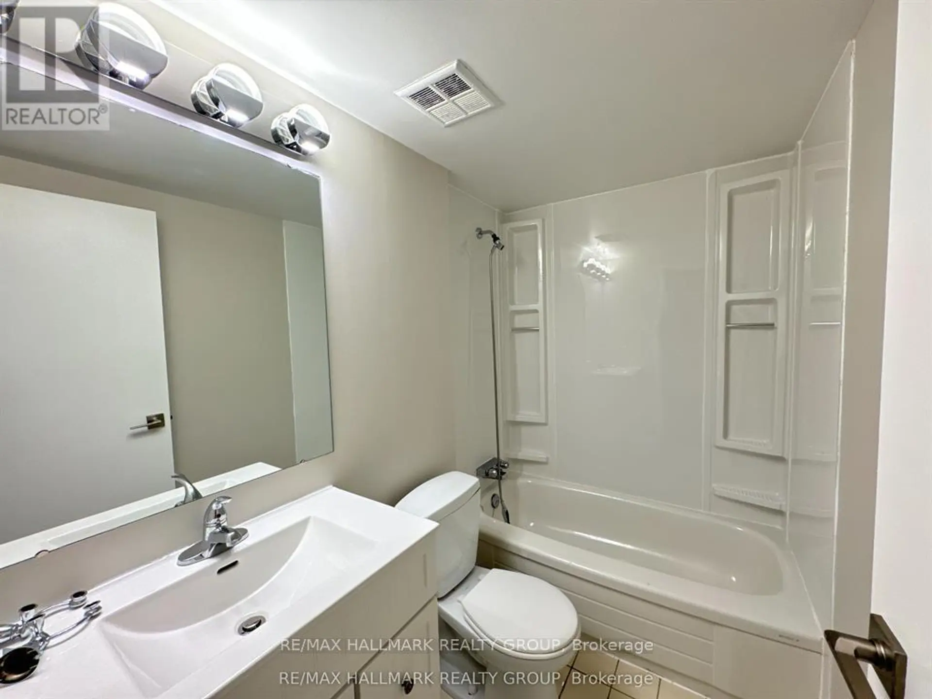 #104 191 PARKDALE AVENUE - Image 16