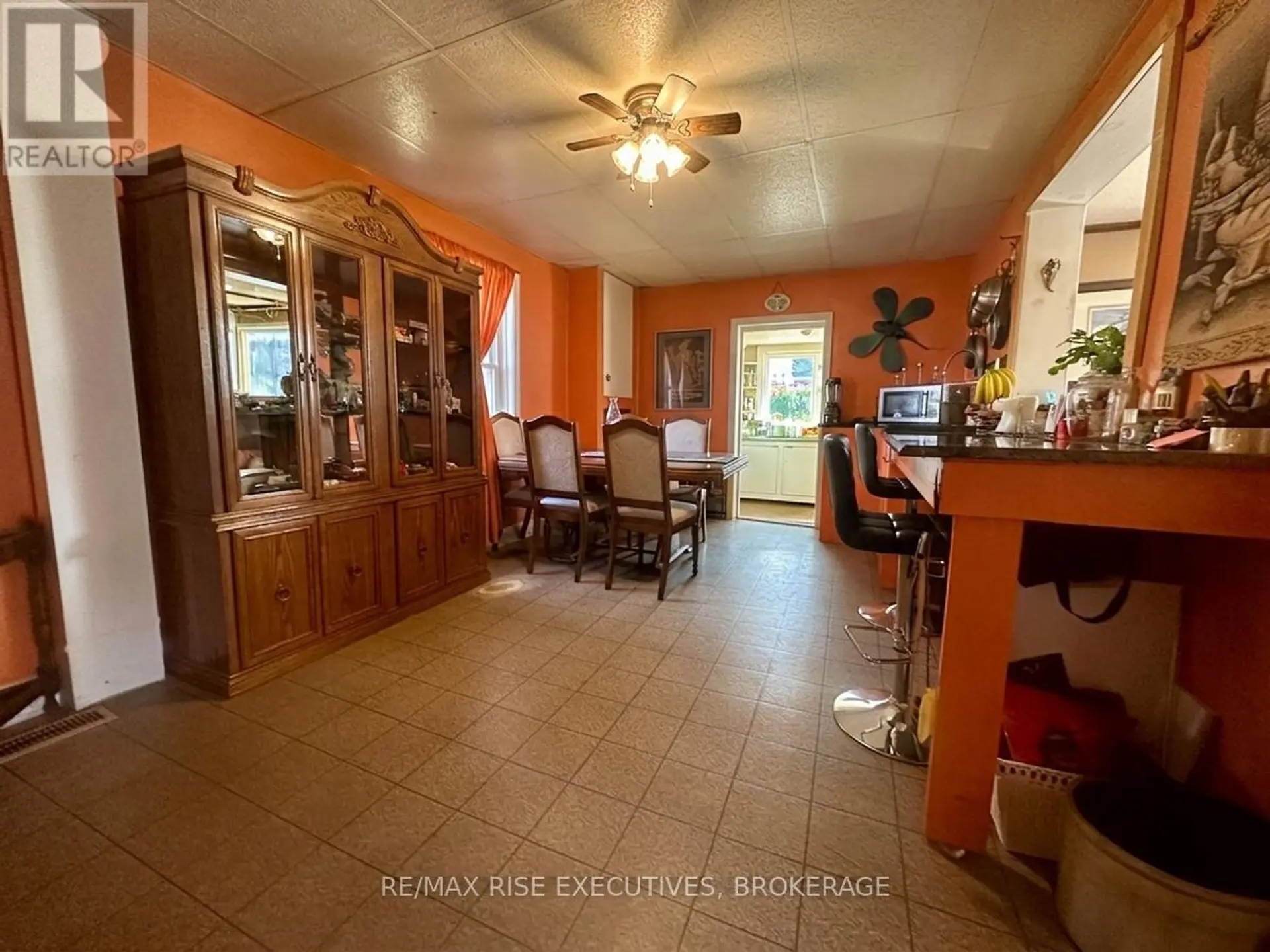 16 WESTPORT ROAD - Image 5