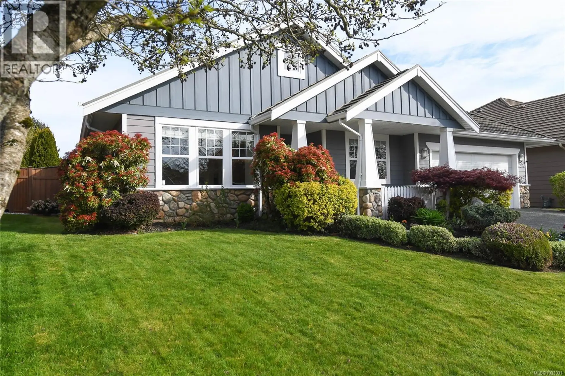 Property at 2390 Idiens Way, Courtenay, BC