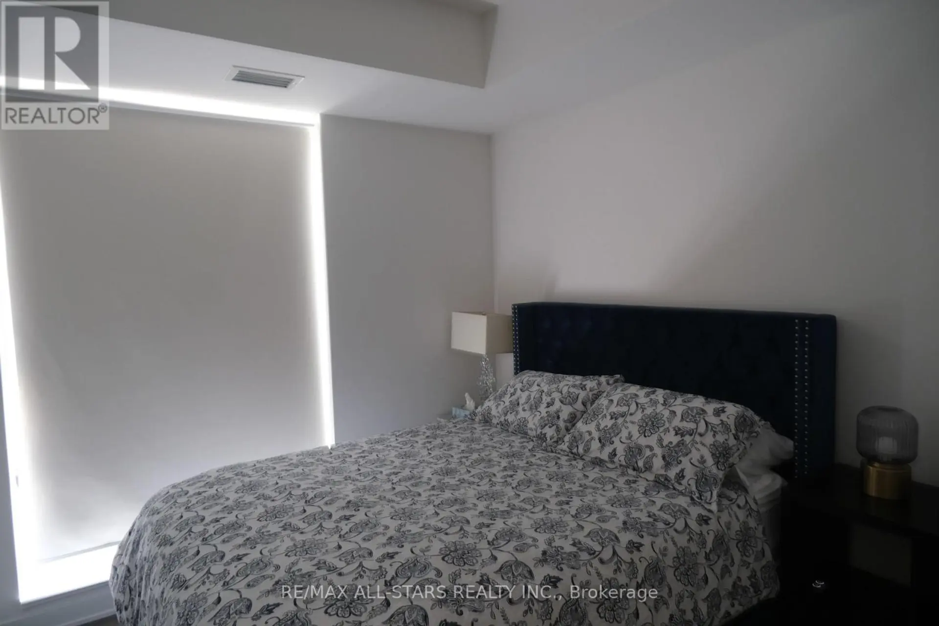 #1007 130 RIVER STREET - Image 10