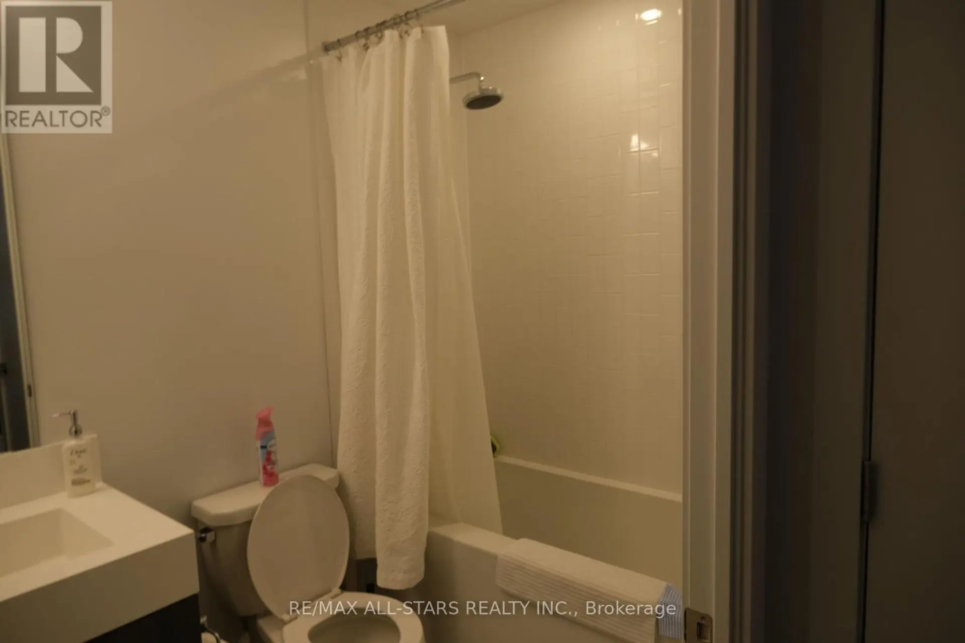 #1007 130 RIVER STREET - Image 13