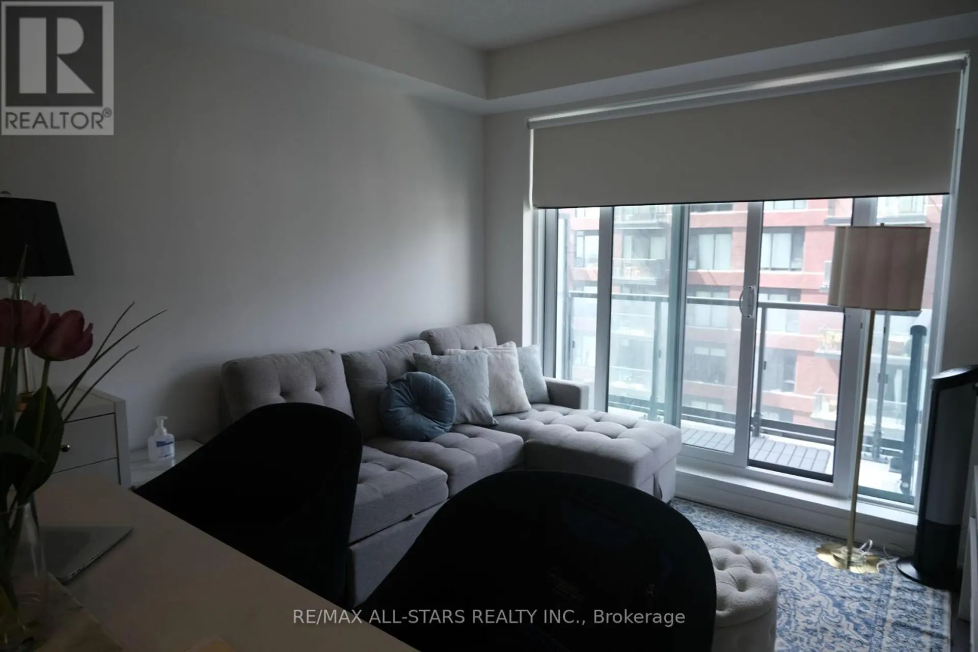 #1007 130 RIVER STREET - Image 5
