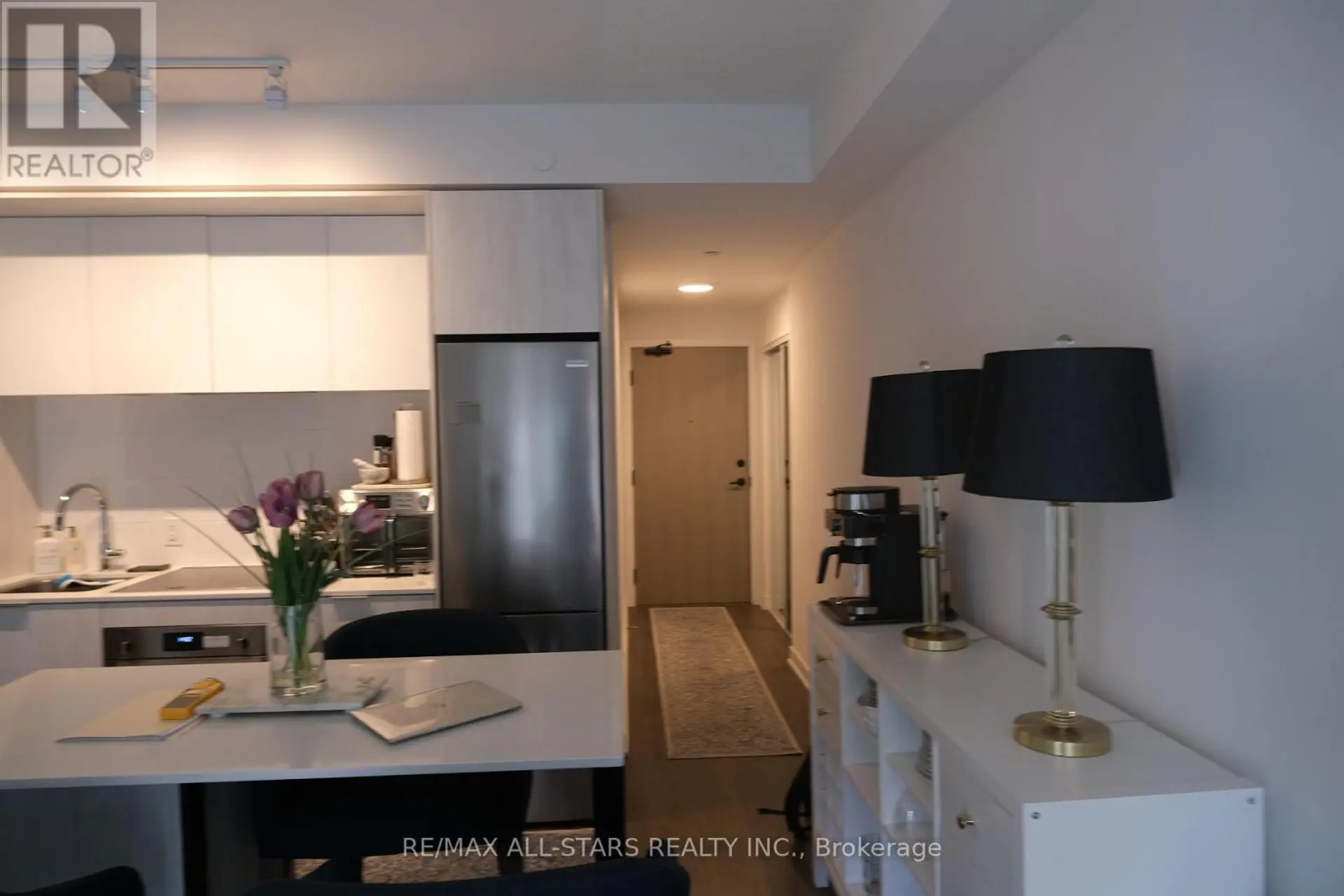 #1007 130 RIVER STREET - Image 8