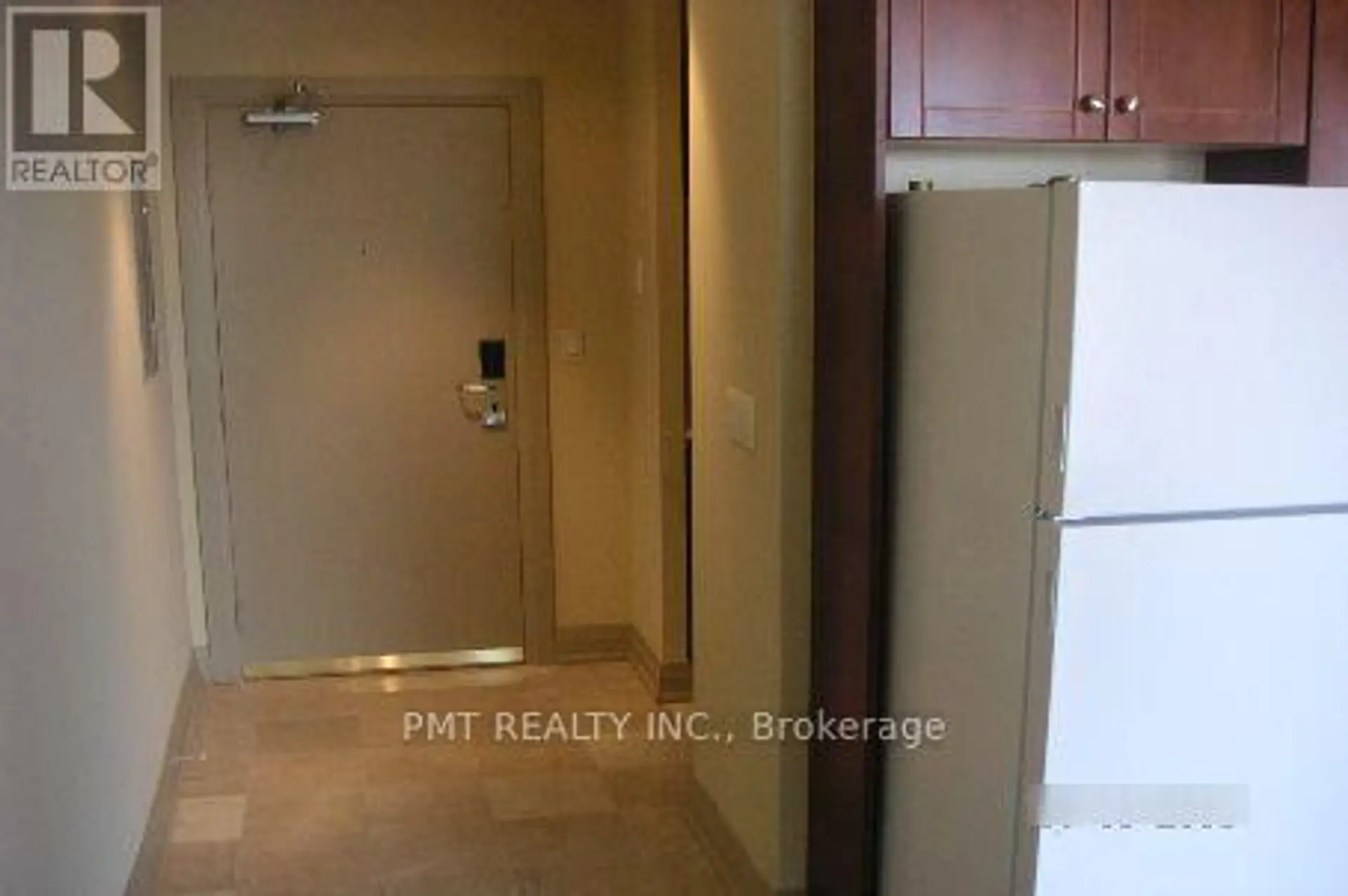 #318 2737 KEELE STREET - Image 5