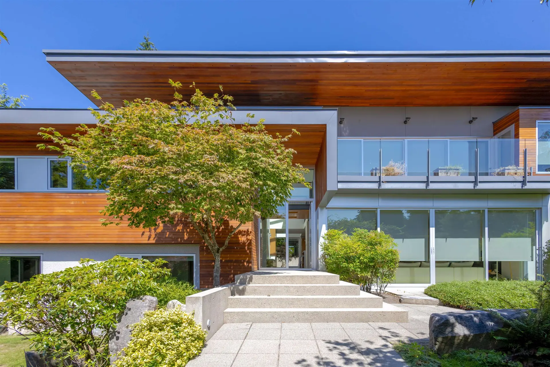 Property at 2924 Altamont Crescent, West Vancouver, BC