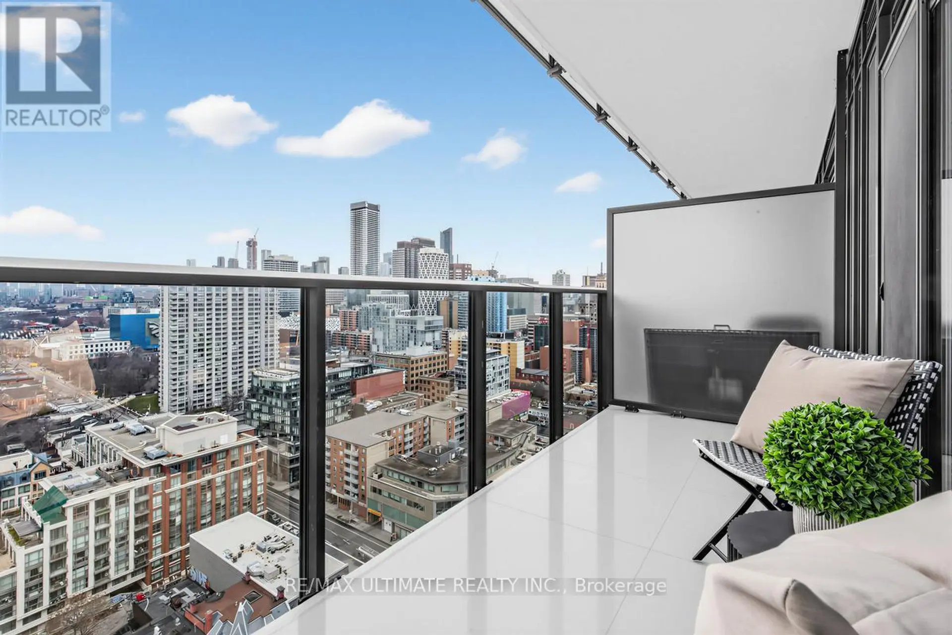 #2508 330 RICHMOND STREET W - Image 11