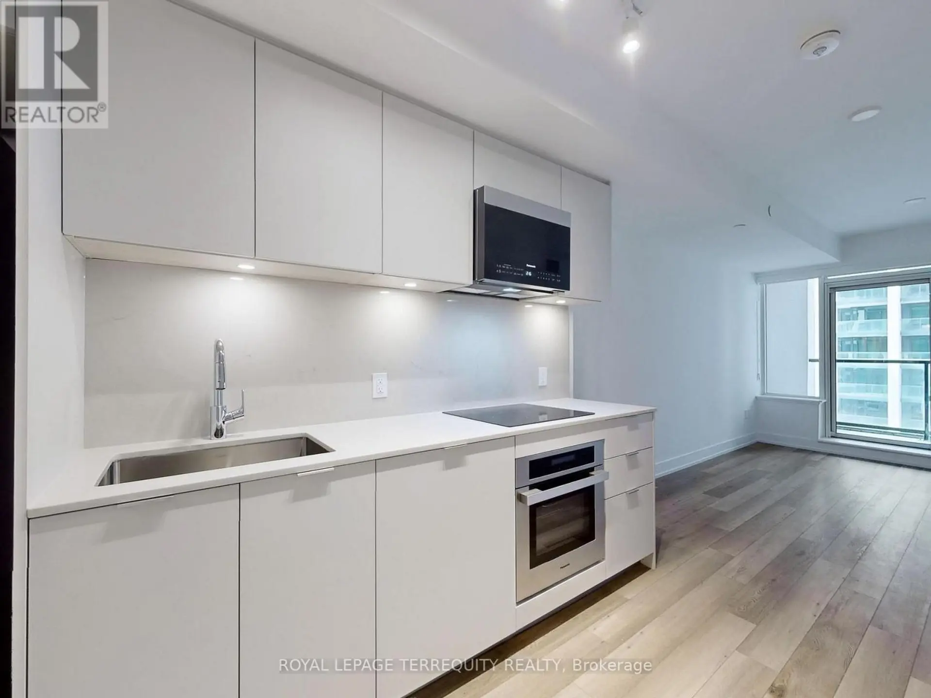 #701 8 CEDARLAND DRIVE - Image 10