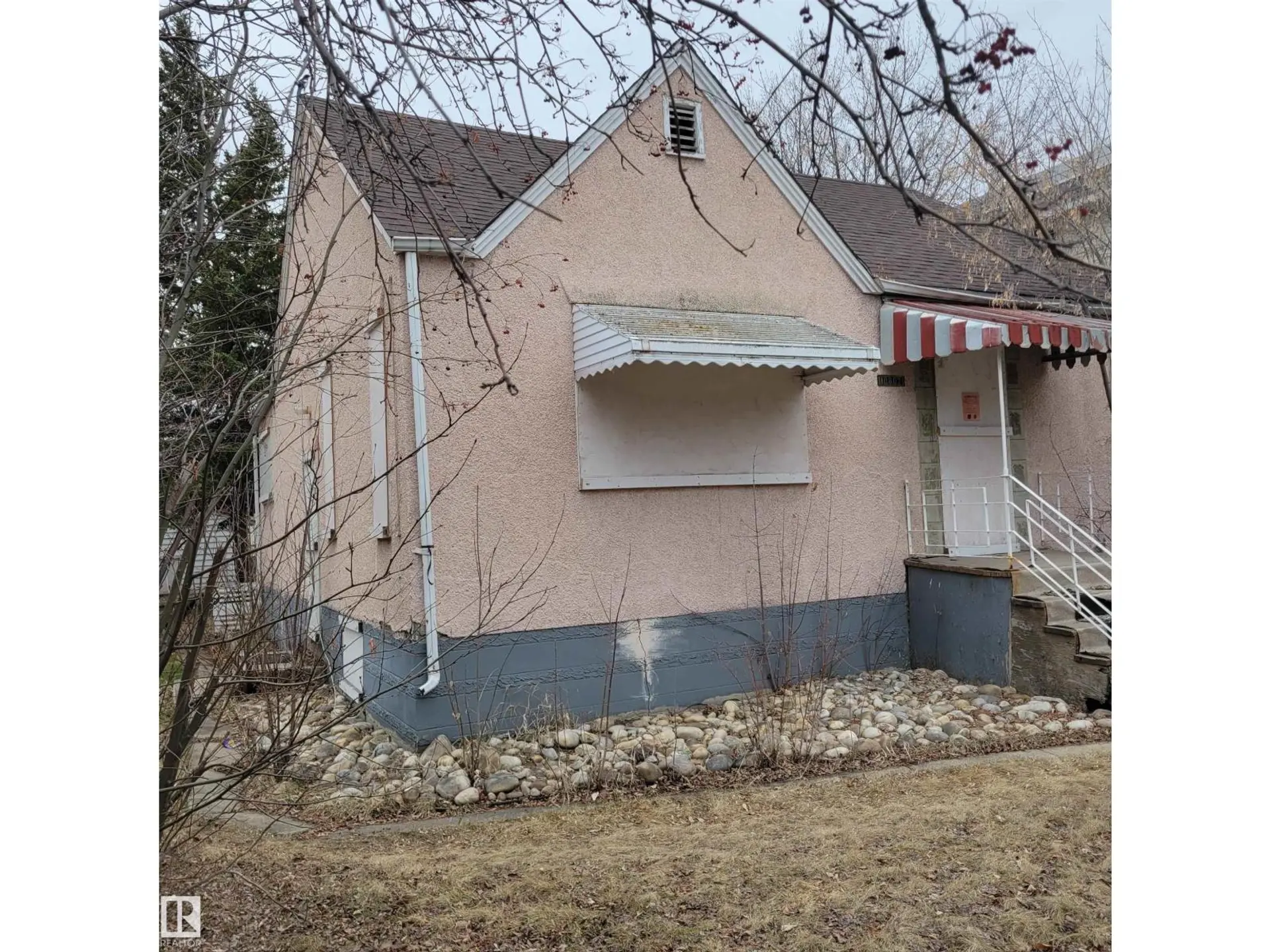 10802 112 ST NW - Image 8