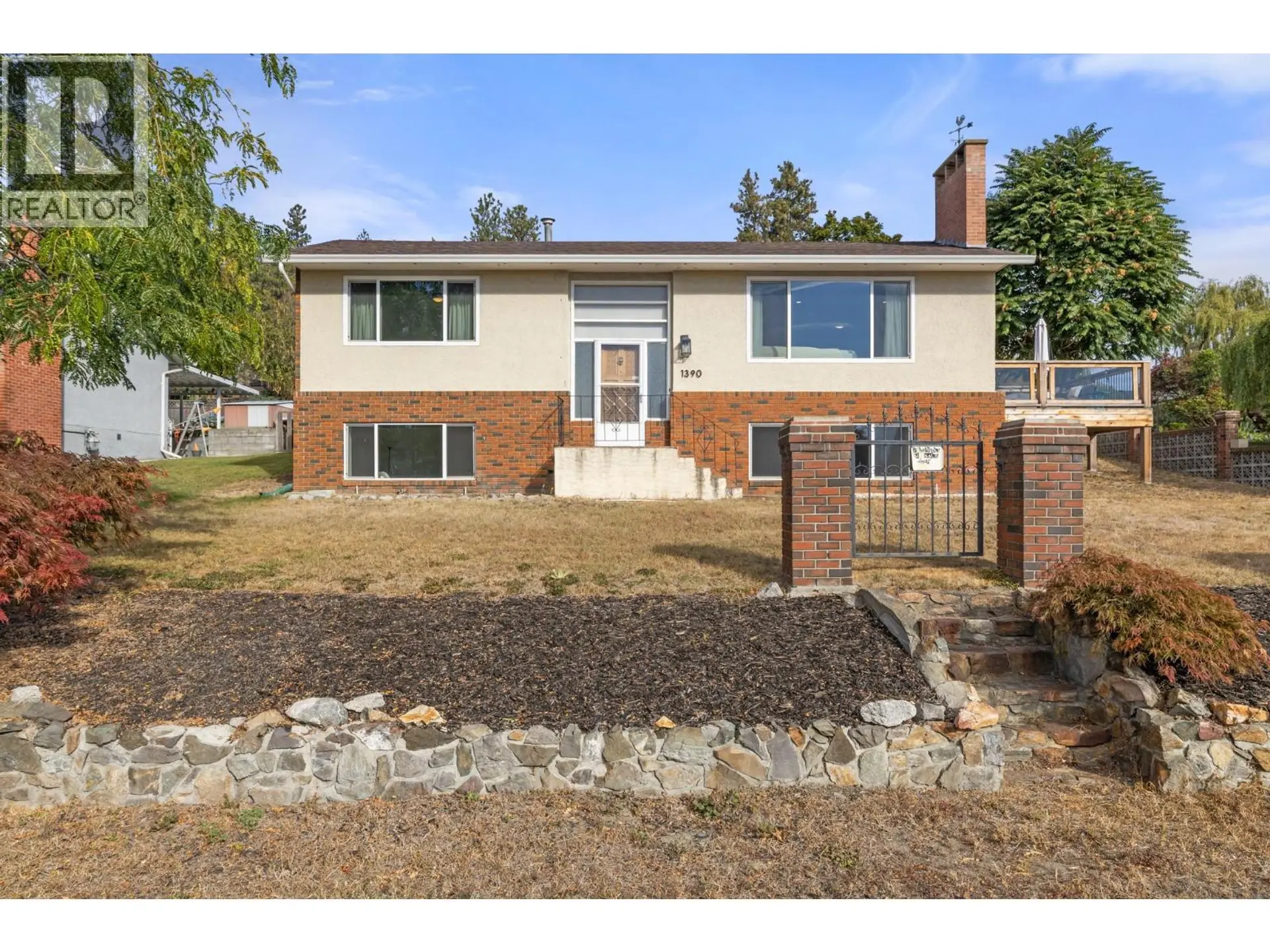 Property at 1390 Mountain Avenue, Kelowna, BC