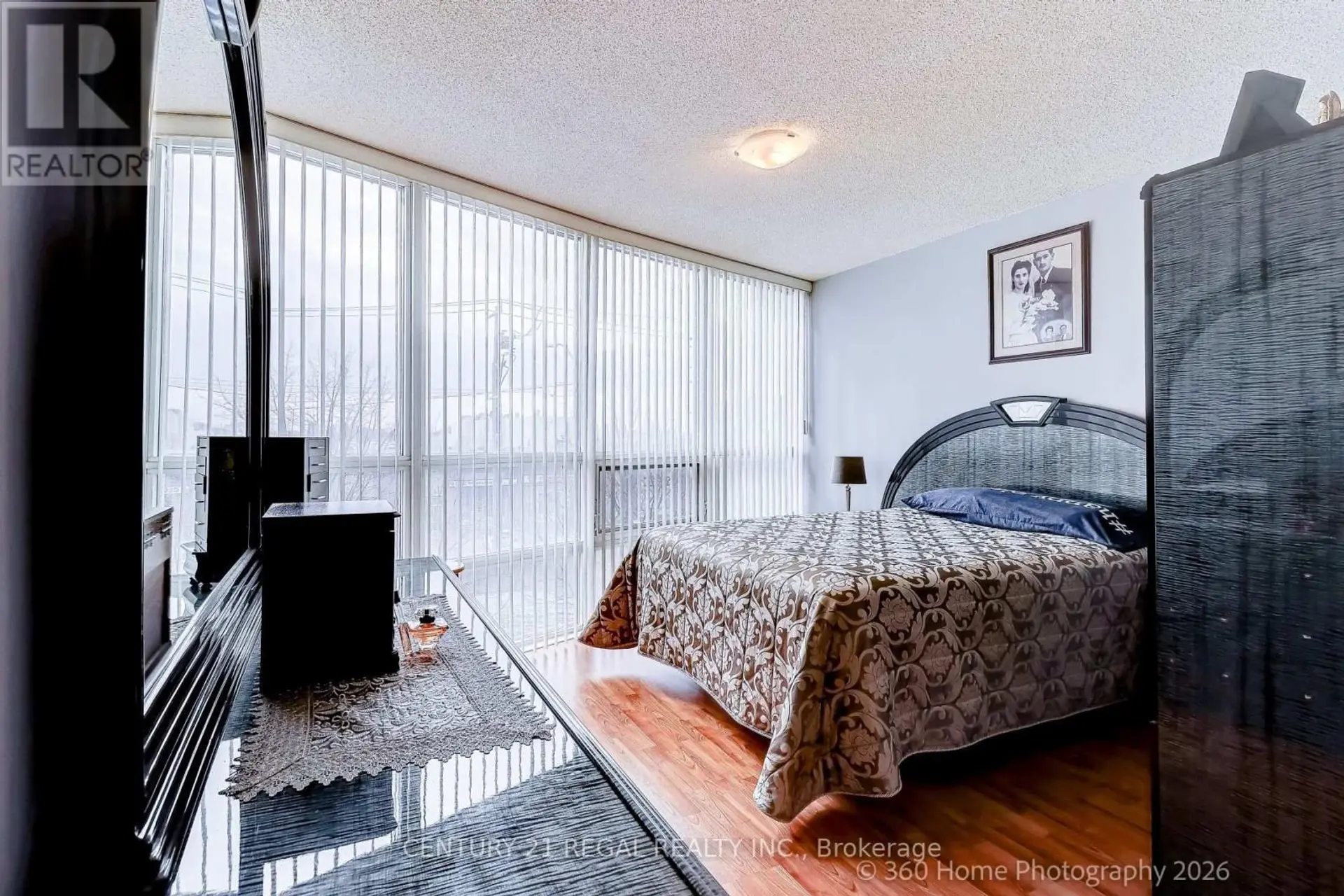 #315 83 BOROUGH DRIVE - Image 11