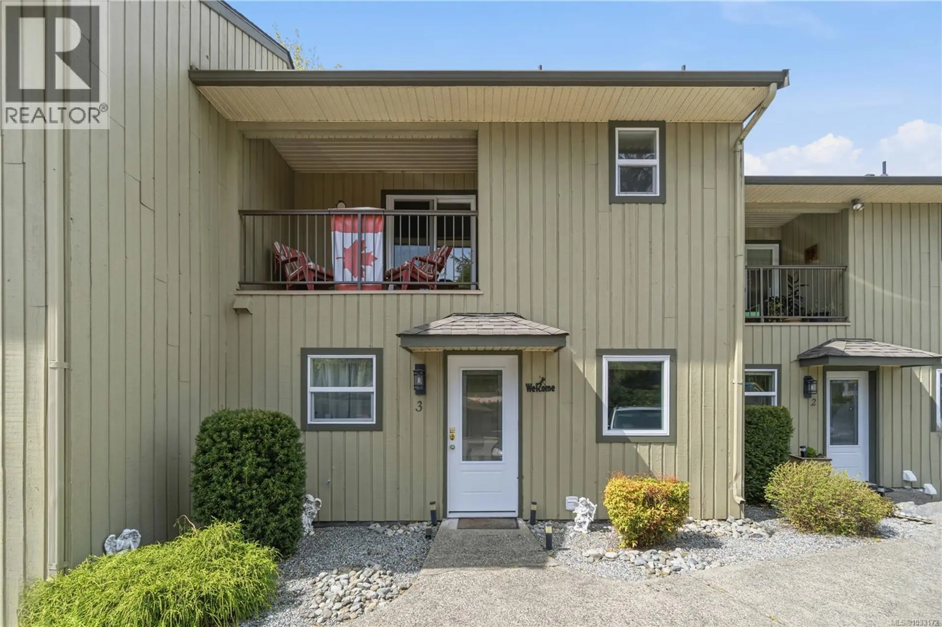 Property at #3 3350 Island Hwy, Qualicum Beach, BC